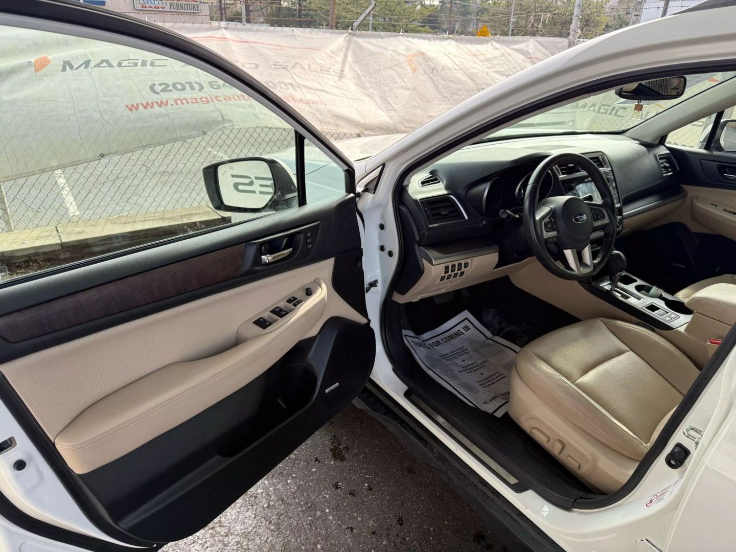 2016 Subaru Outback - Image 14