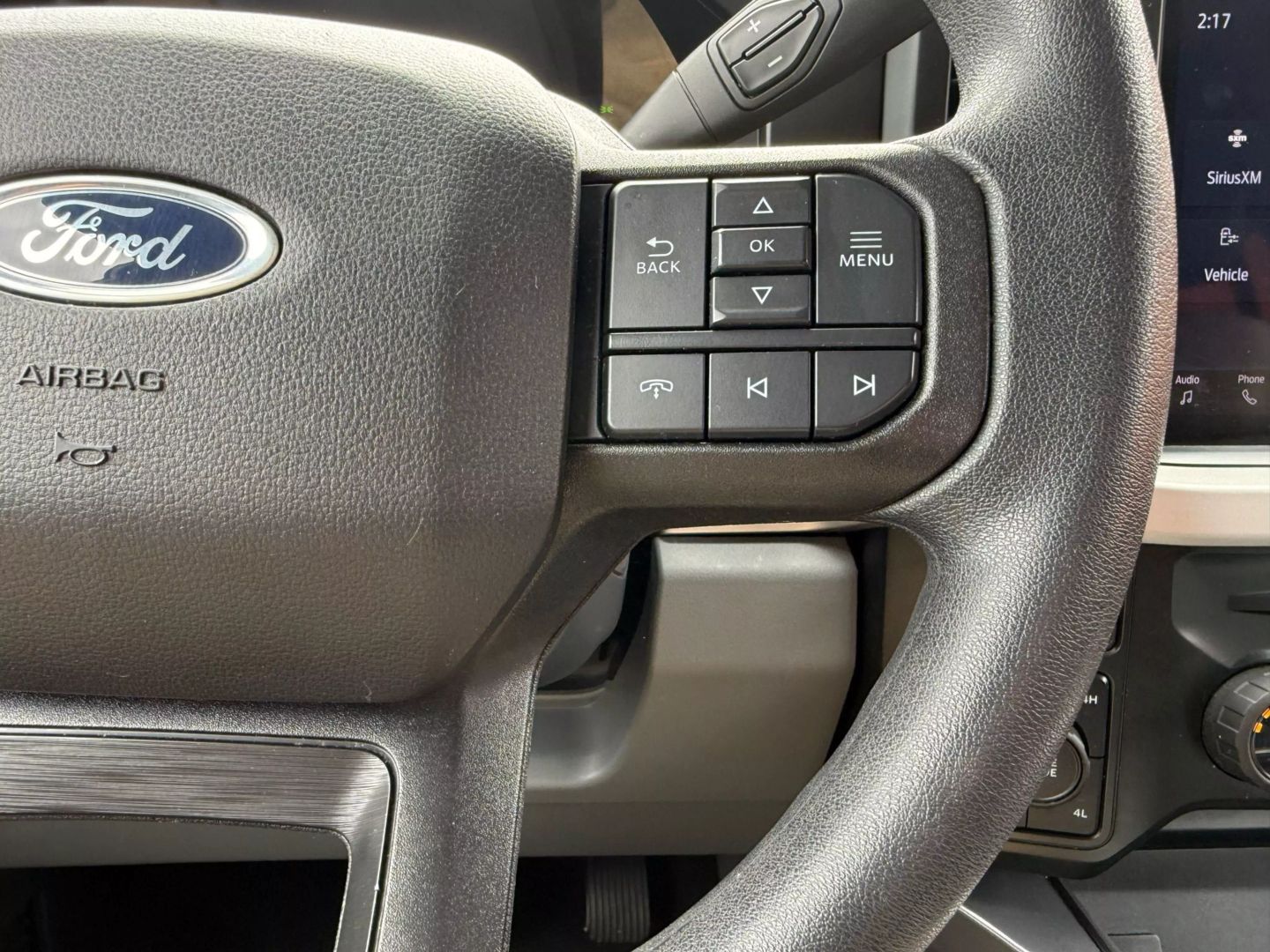 2023 Ford F250 Super Duty Crew Cab - Image 35