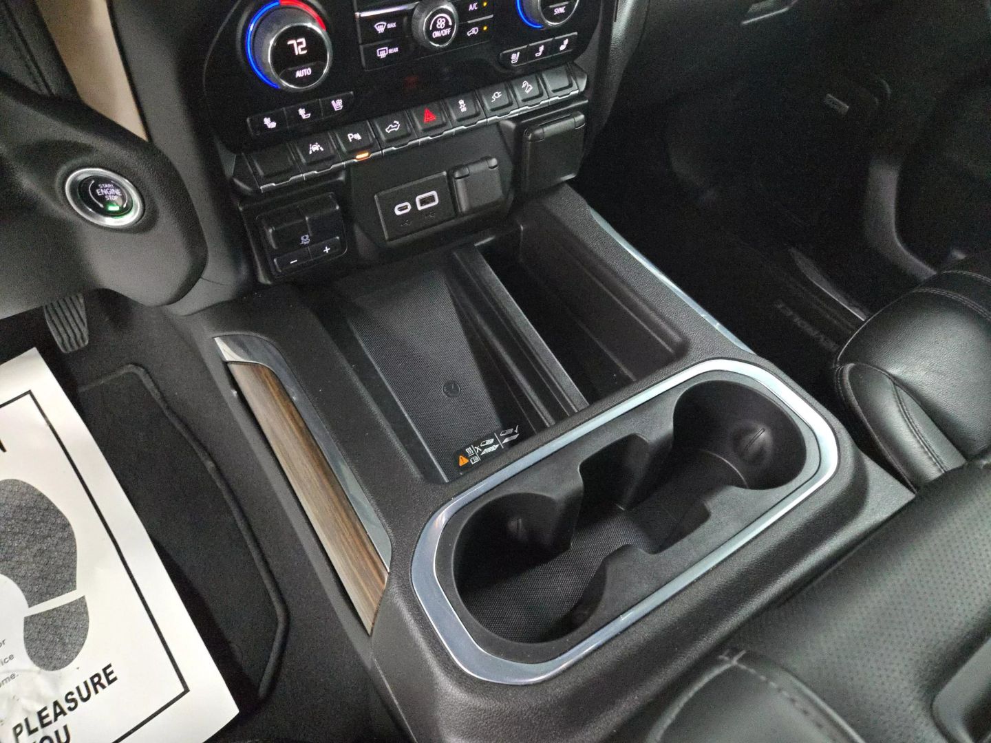 2022 Chevrolet Silverado 1500 Limited Crew Cab - Image 16