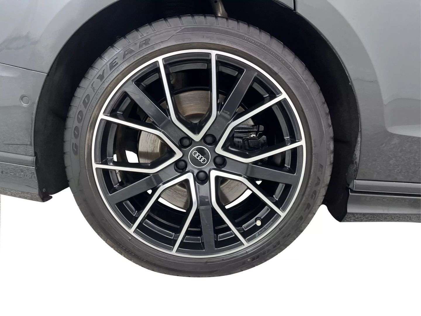 2021 Audi A8 - Image 26