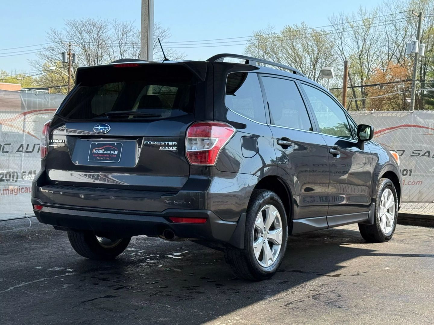 2014 Subaru Forester - Image 9