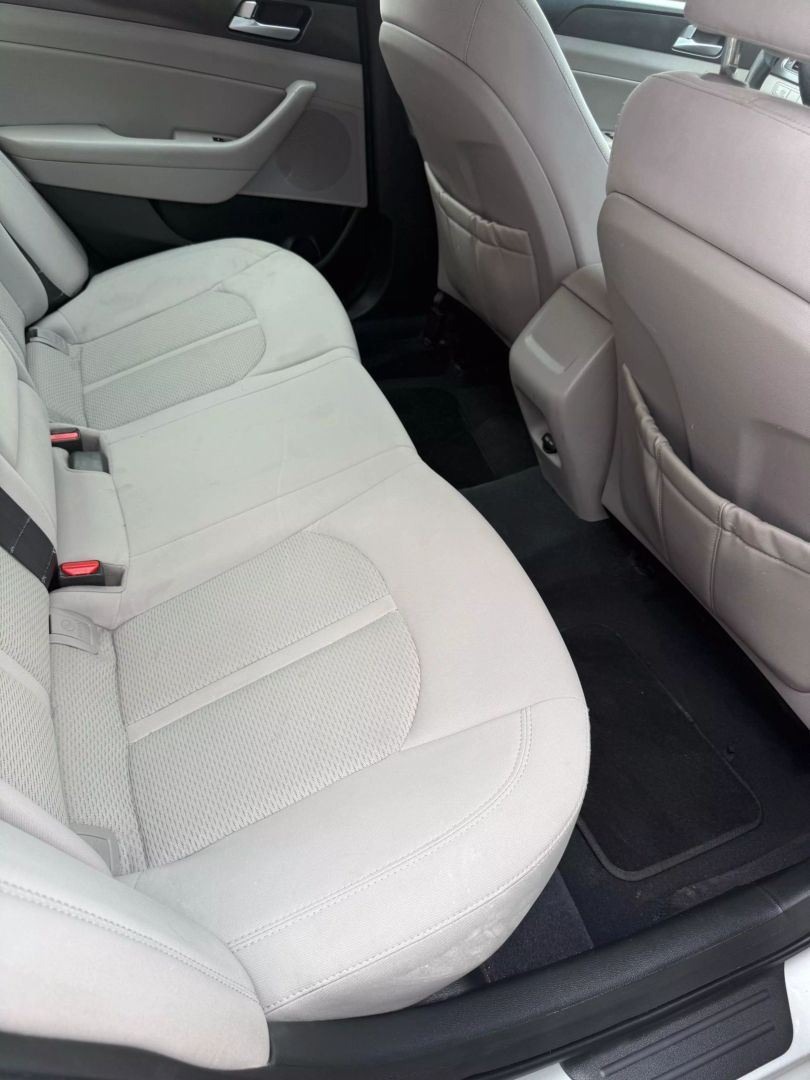 2015 Hyundai Sonata - Image 6