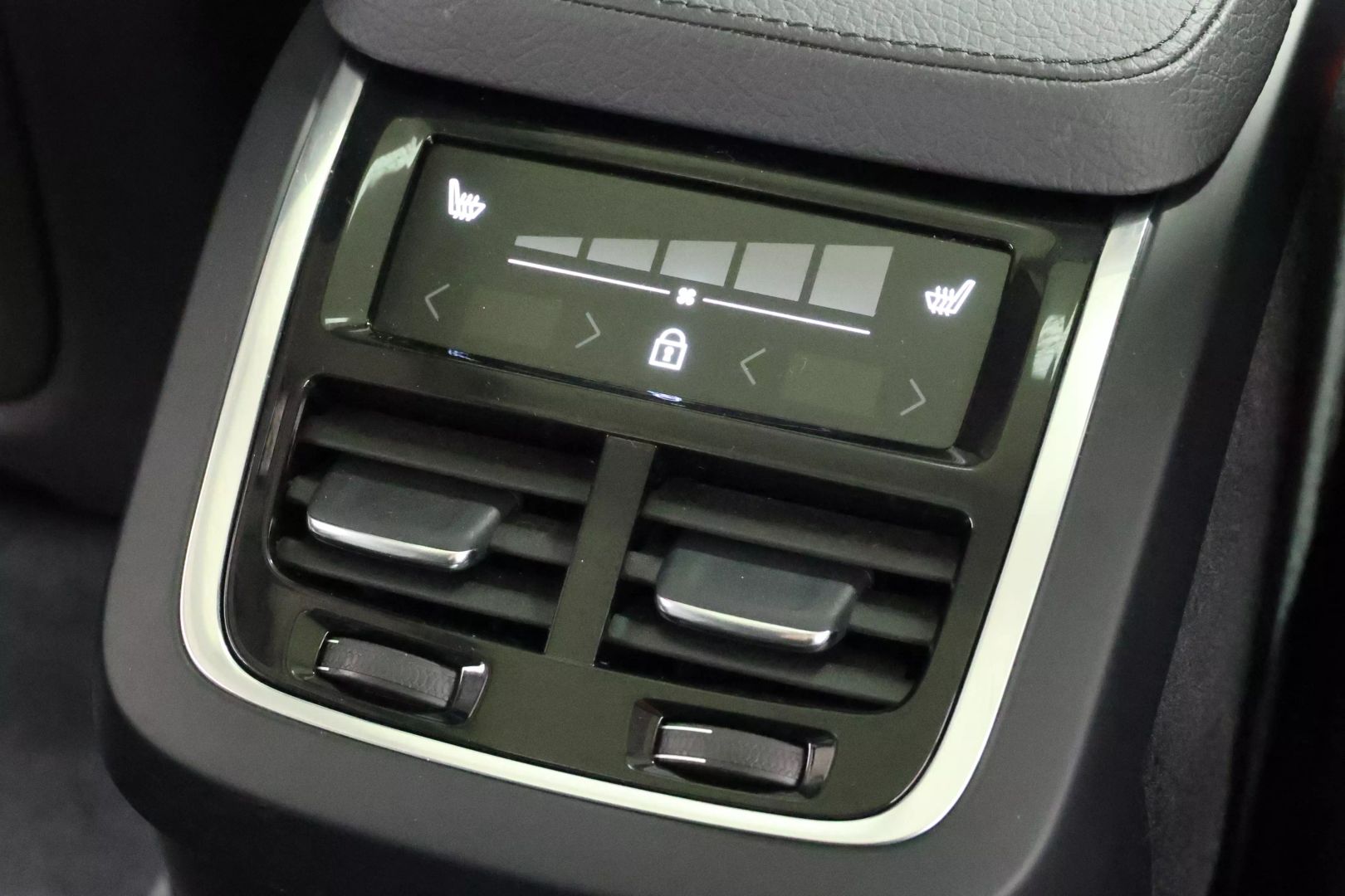 2022 Volvo Xc90 - Image 90