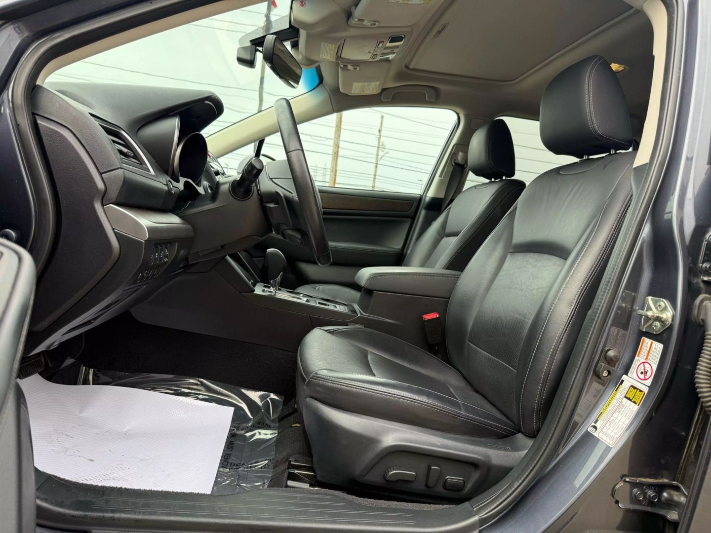 2017 Subaru Outback - Image 18