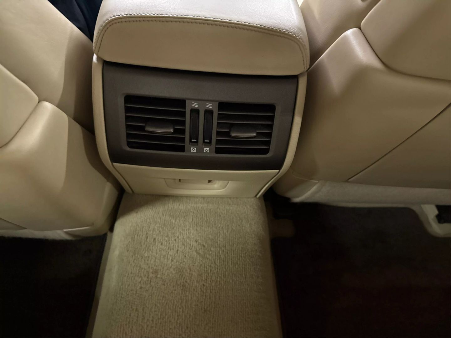 2011 Lexus Ls - Image 31
