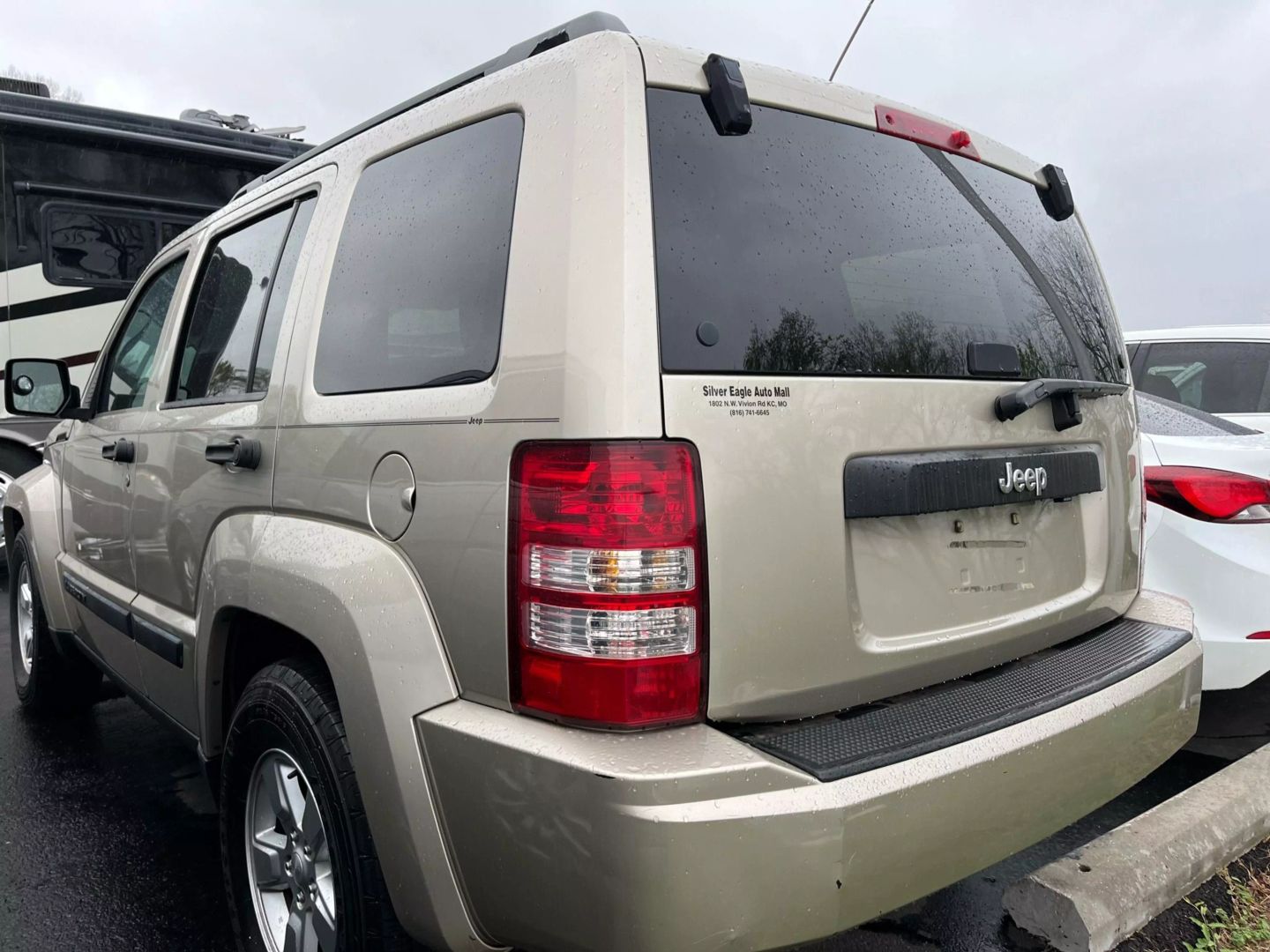 Used 2010 Jeep Liberty Sport with VIN 1J4PP2GK3AW114564 for sale in Kansas City
