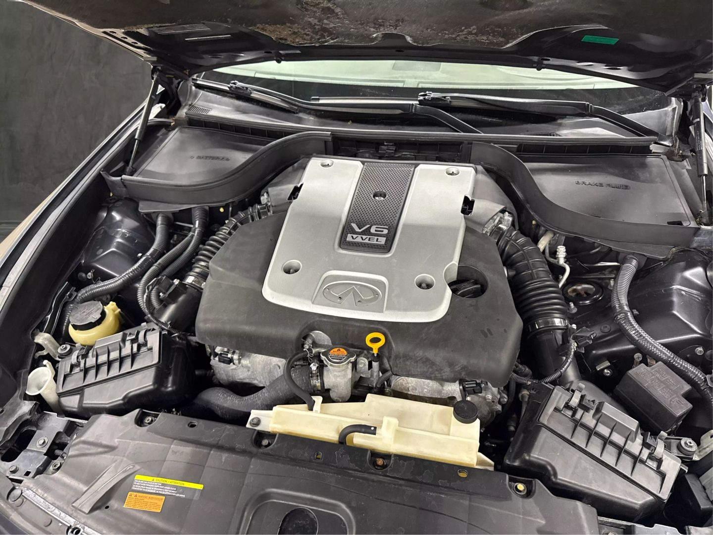 2012 Infiniti G - Image 9