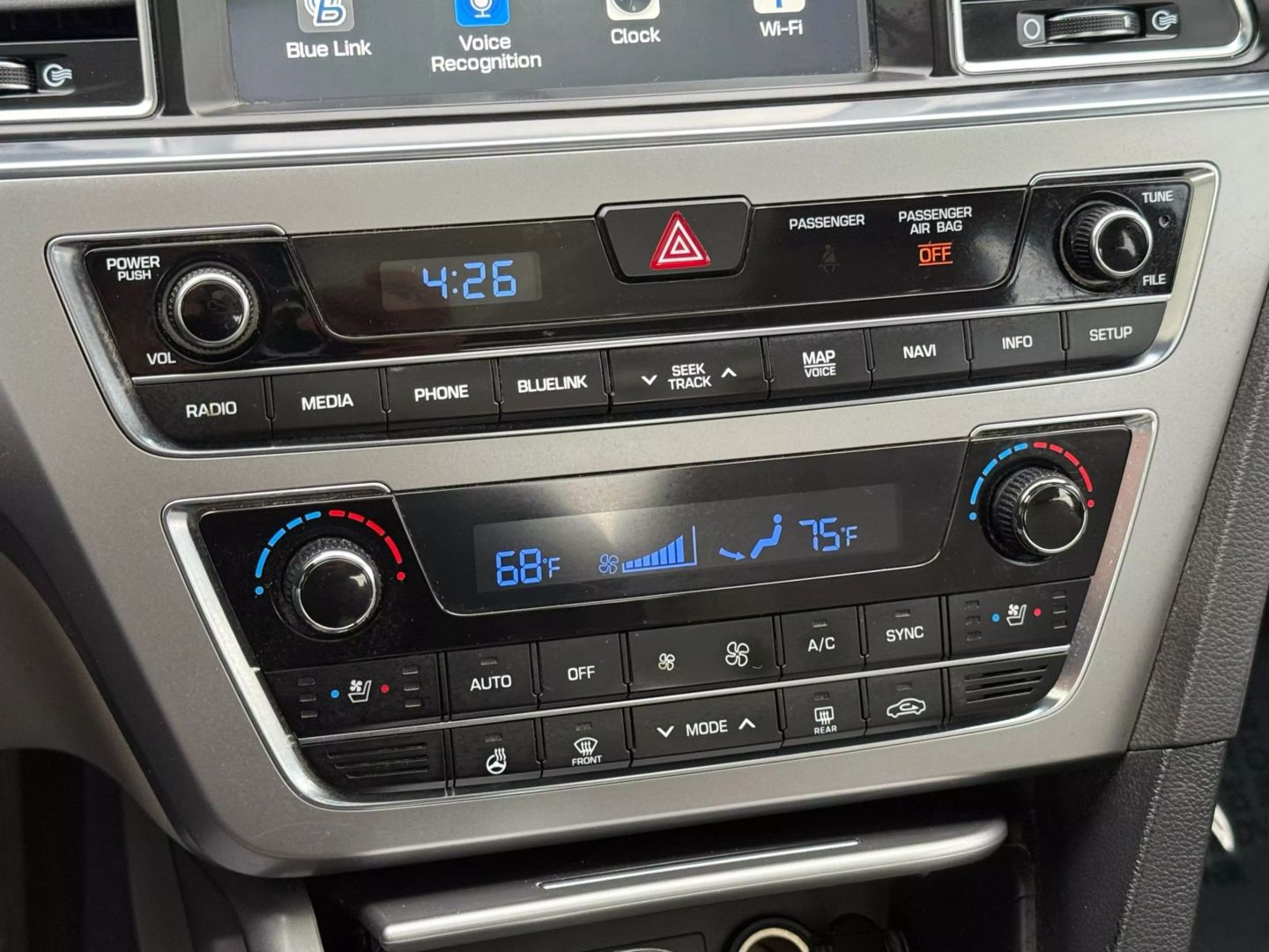 2015 Hyundai Sonata - Image 41