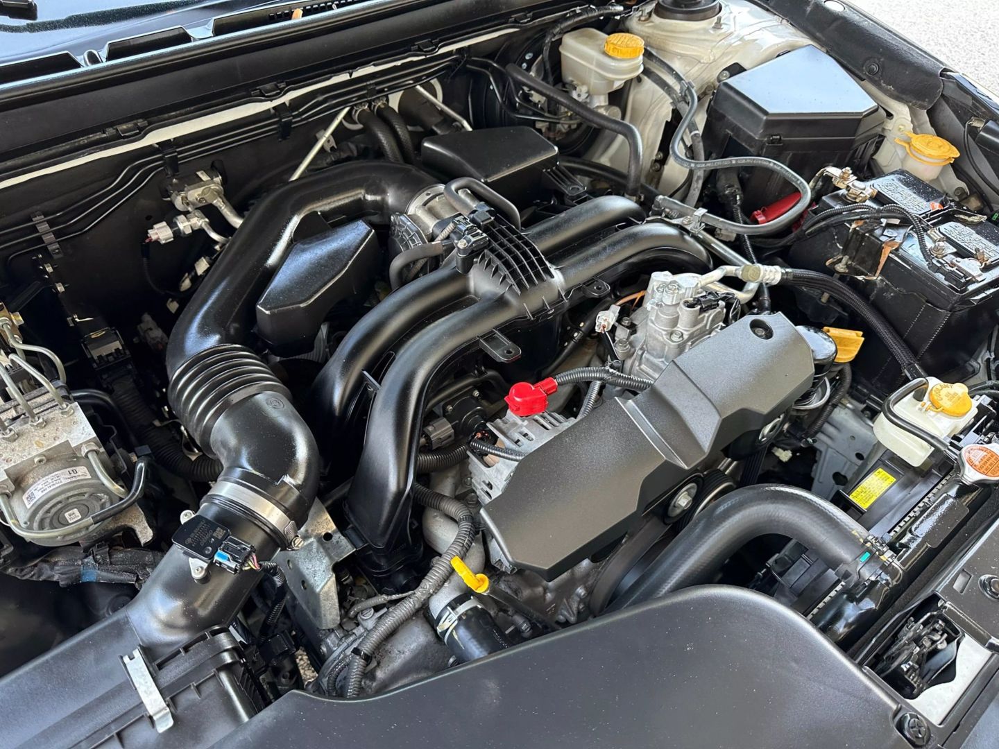 2015 Subaru Outback - Image 49