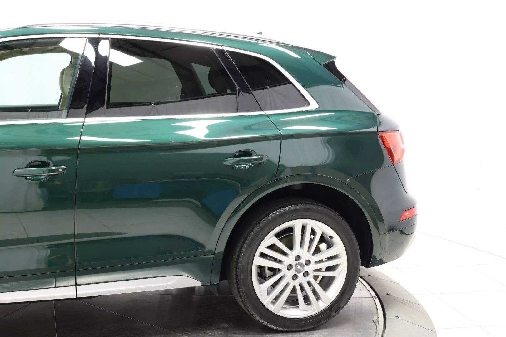 2018 Audi Q5 - Image 8