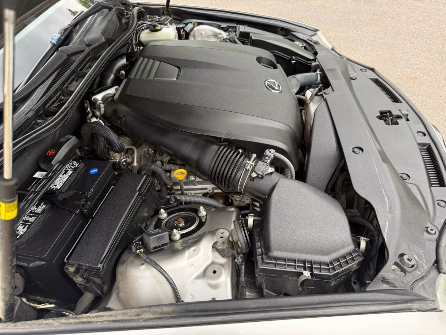 2015 Lexus Is - Image 30