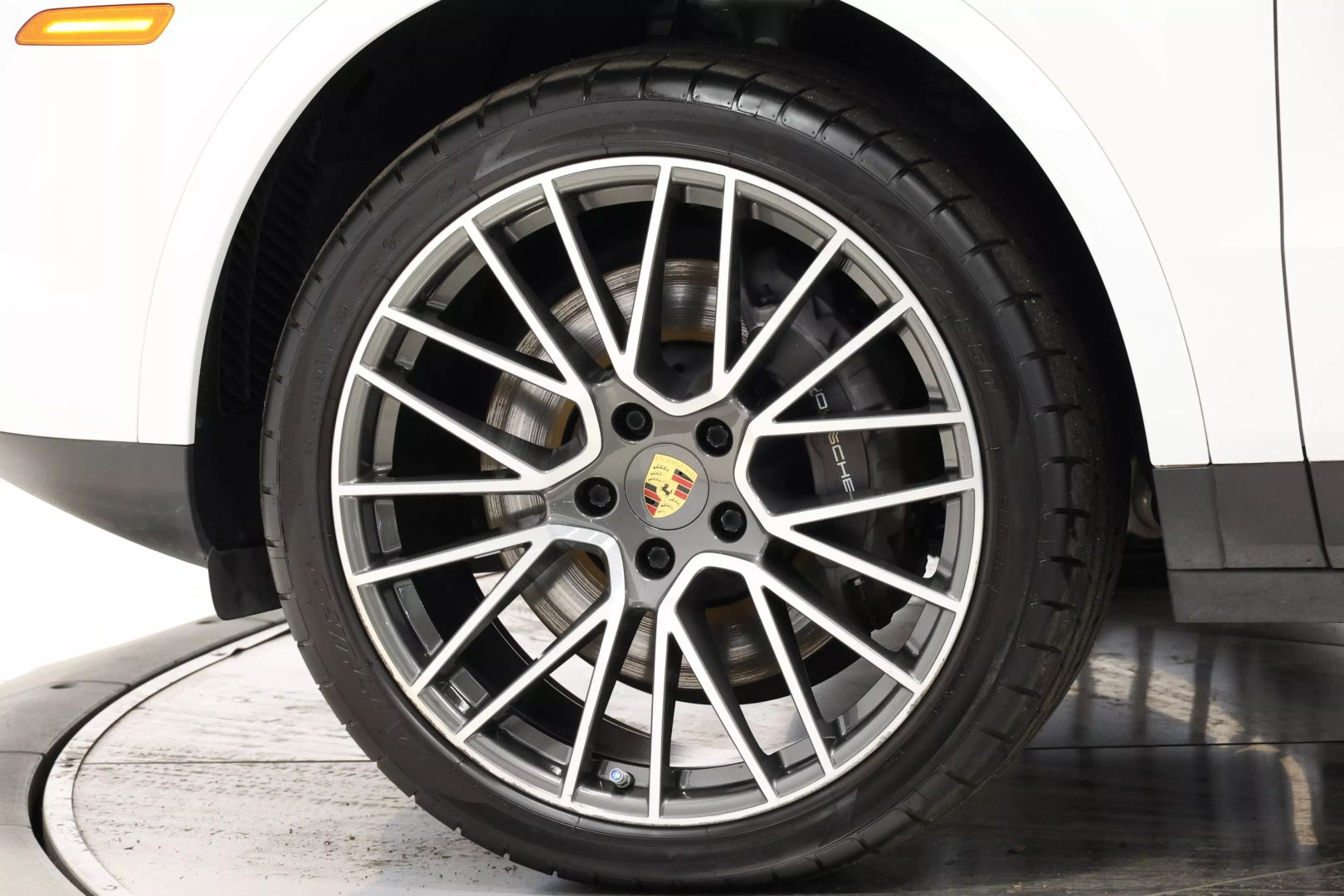 2021 Porsche Cayenne Coupe - Image 104