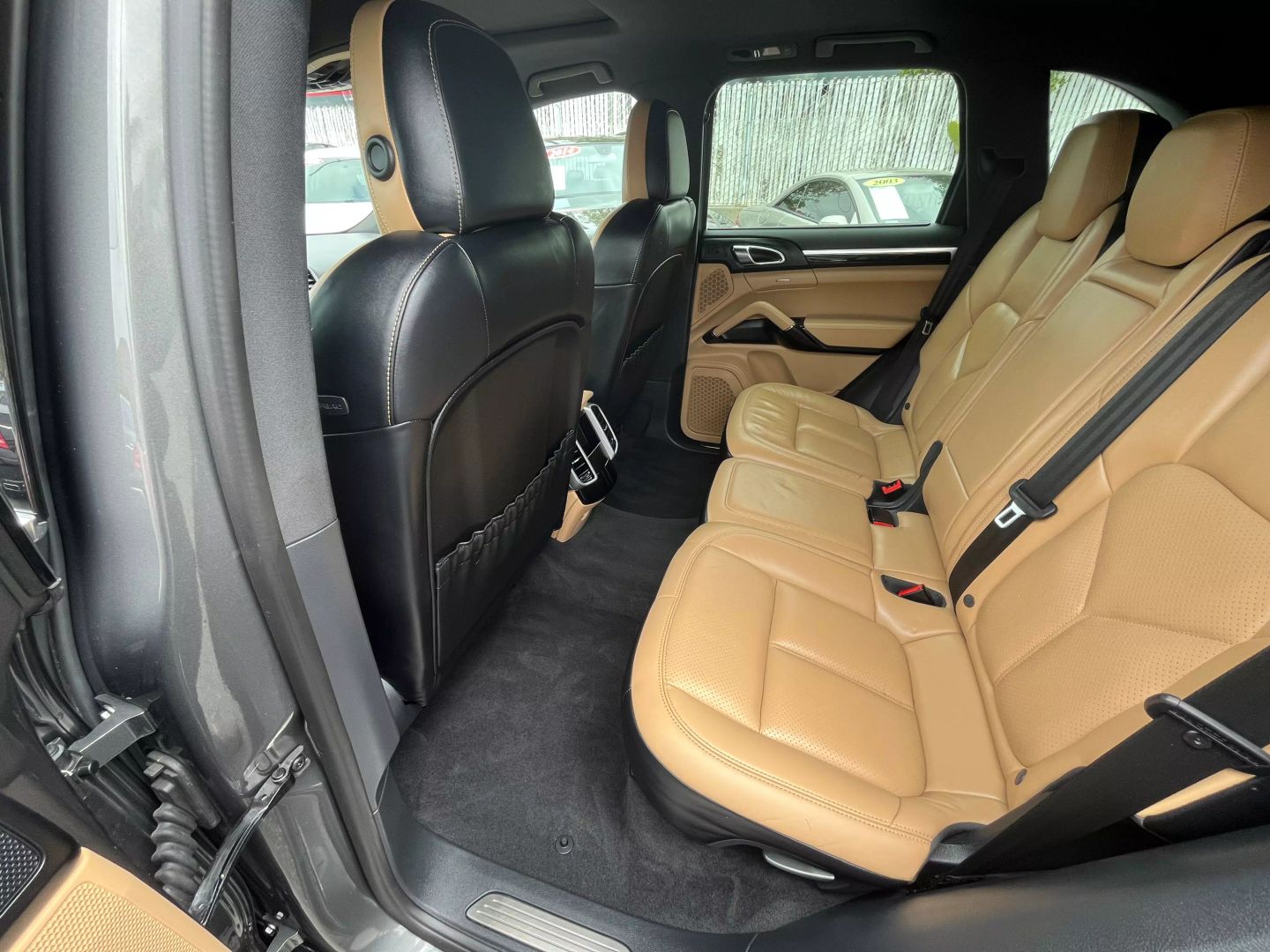2016 Porsche Cayenne  Vin: Wp1aa2a21gla09276 Stock Id: A09276 - Image 17