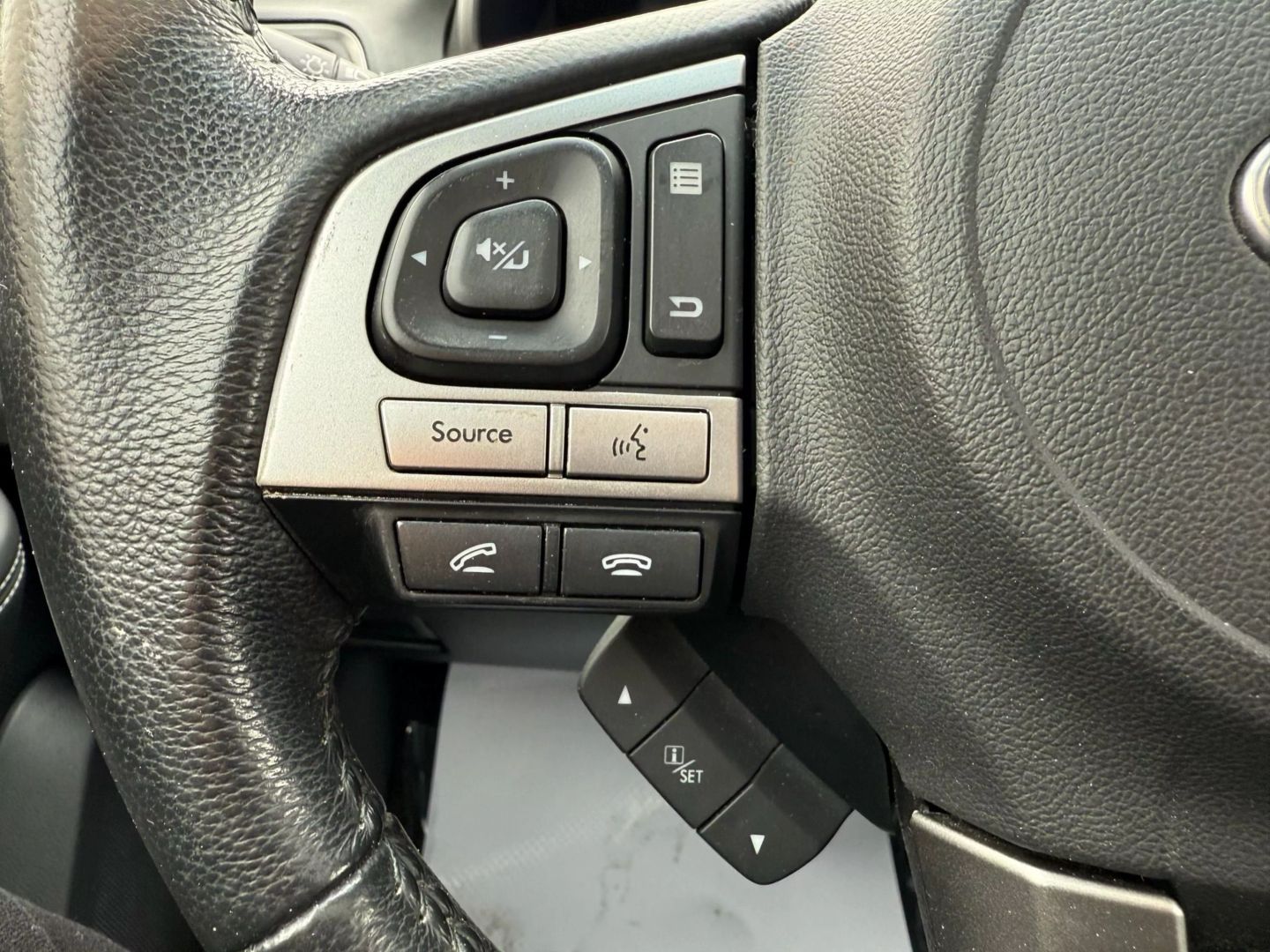 2017 Subaru Outback - Image 32