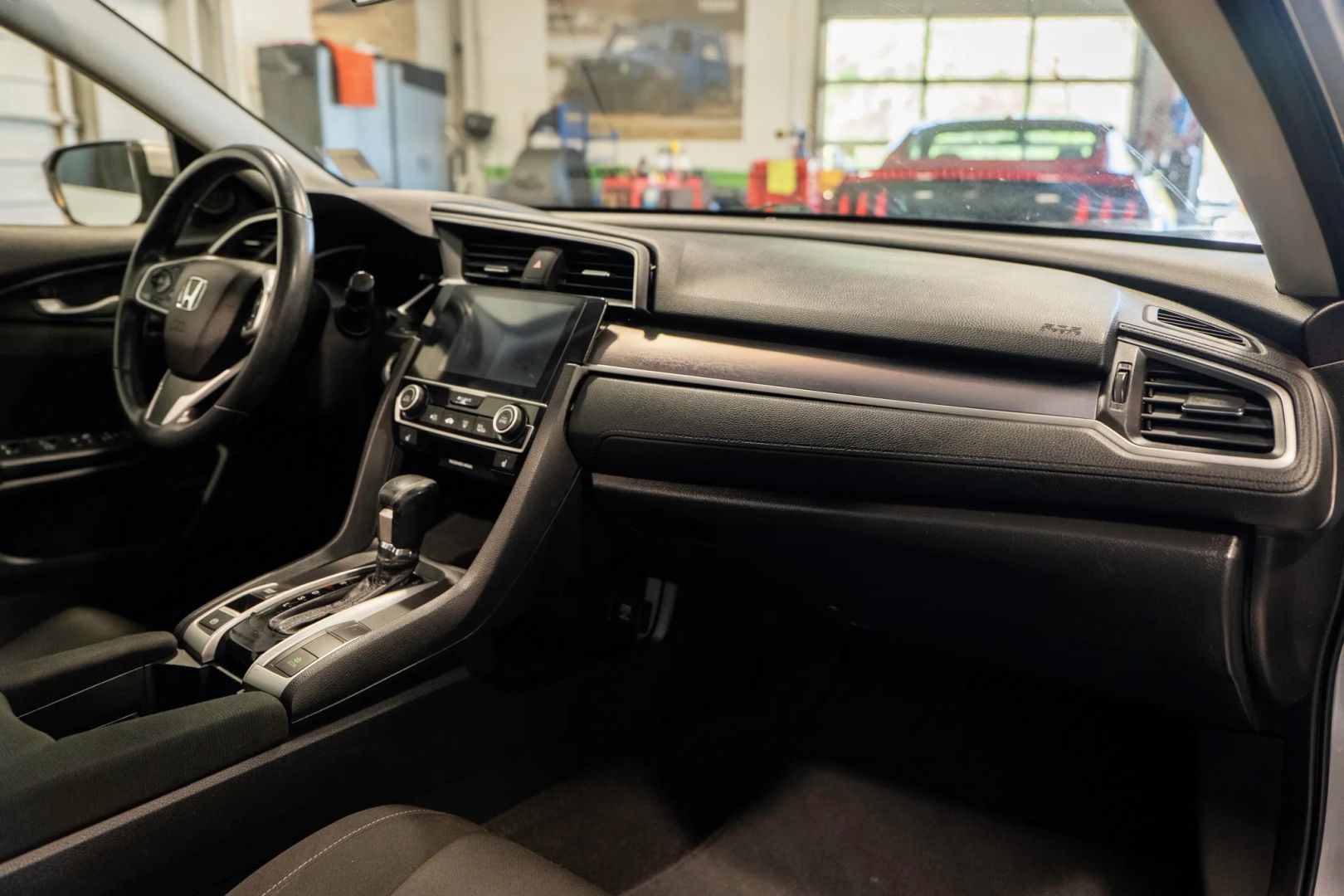 2018 Honda Civic Ex-t Sedan 4d - Image 26