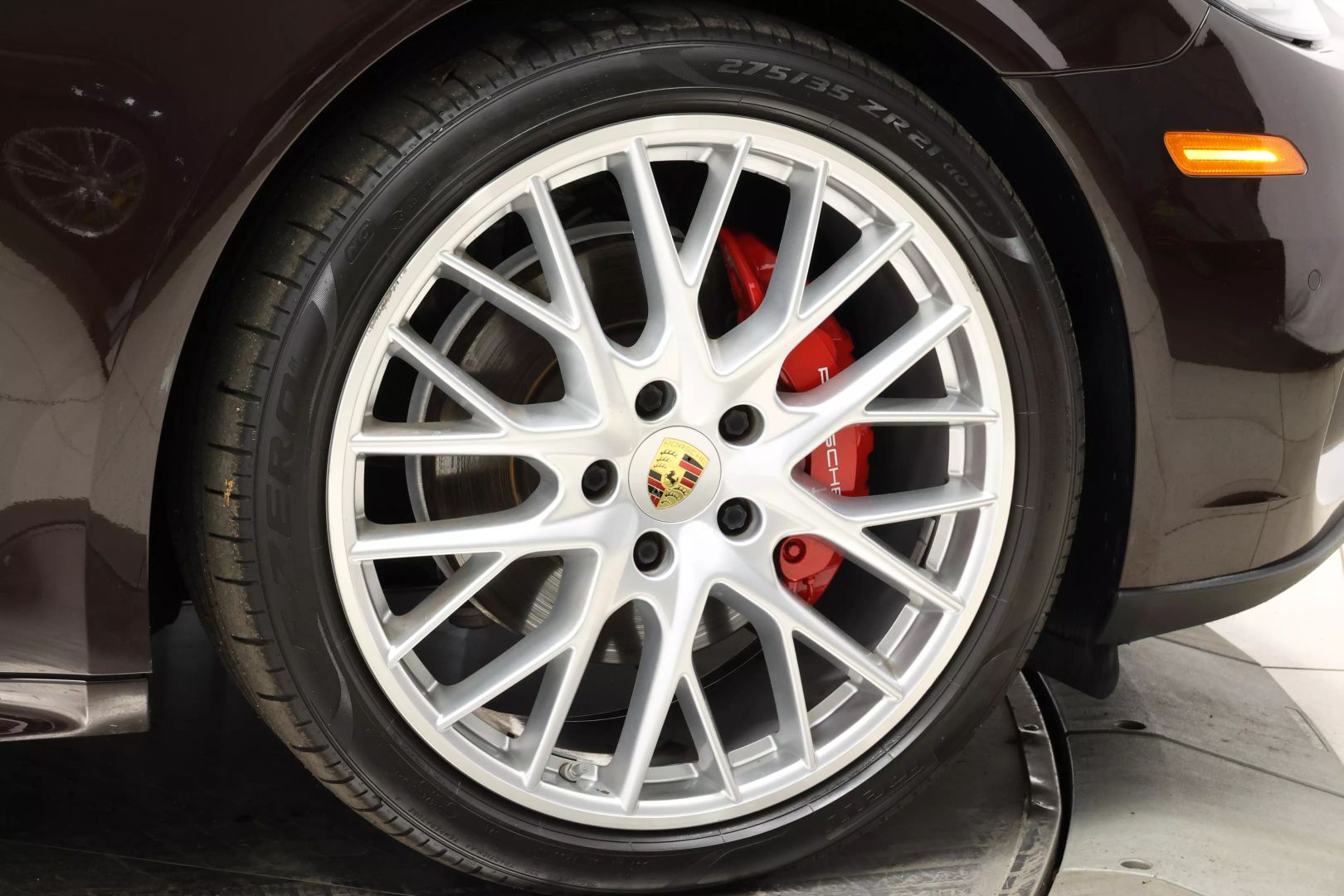 2017 Porsche Panamera - Image 104