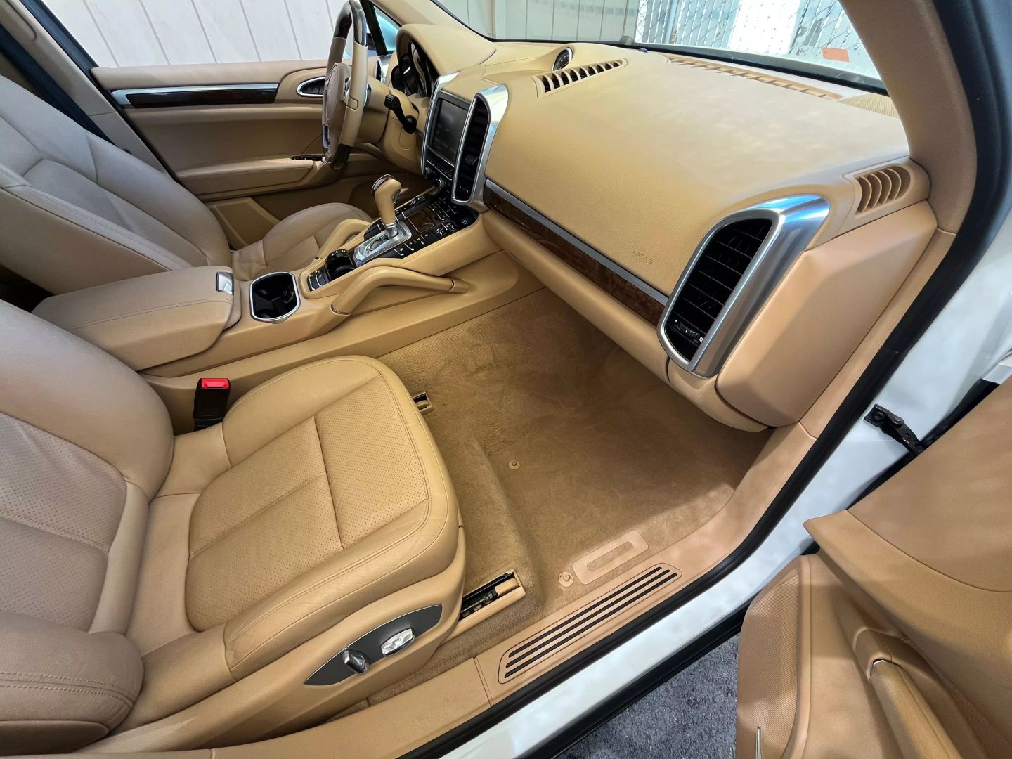 2014 Porsche Cayenne  Vin: Wp1aa2a23ela96238 Stock Id: A96238 - Image 12