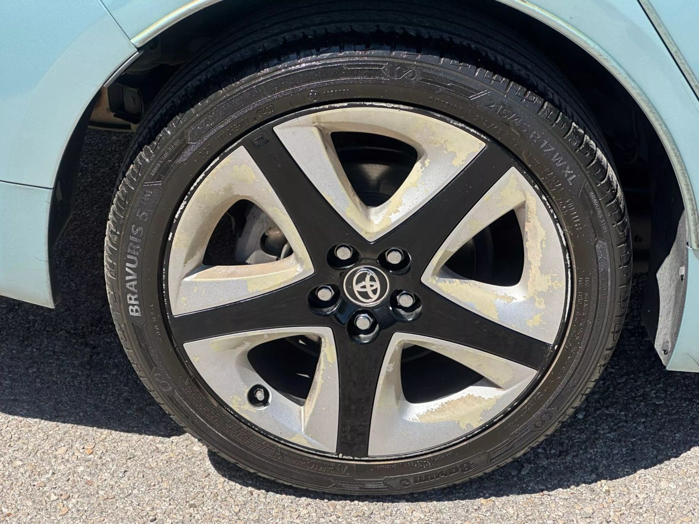 2016 Toyota Prius - Image 42