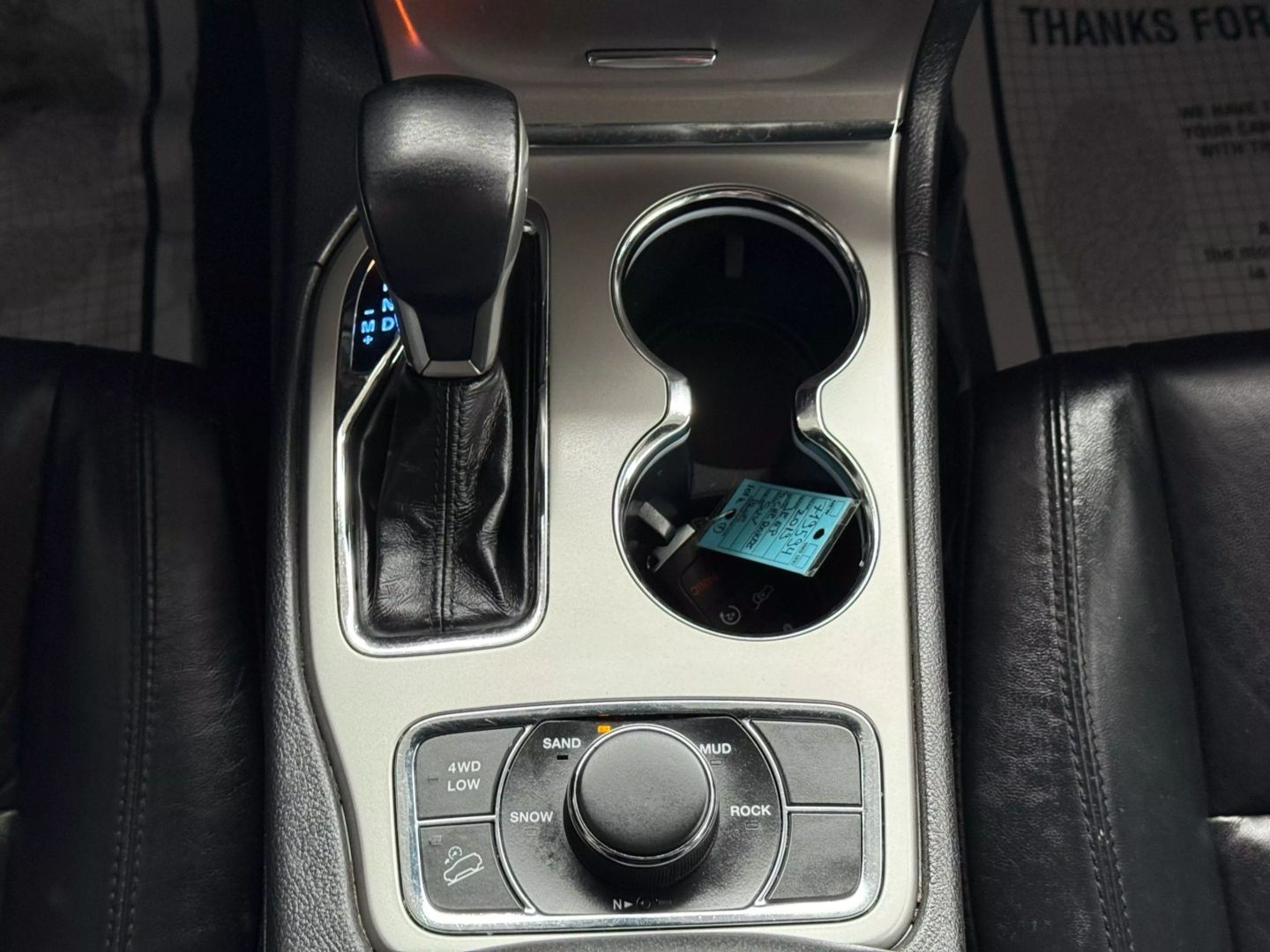 2019 Jeep Grand Cherokee - Image 32