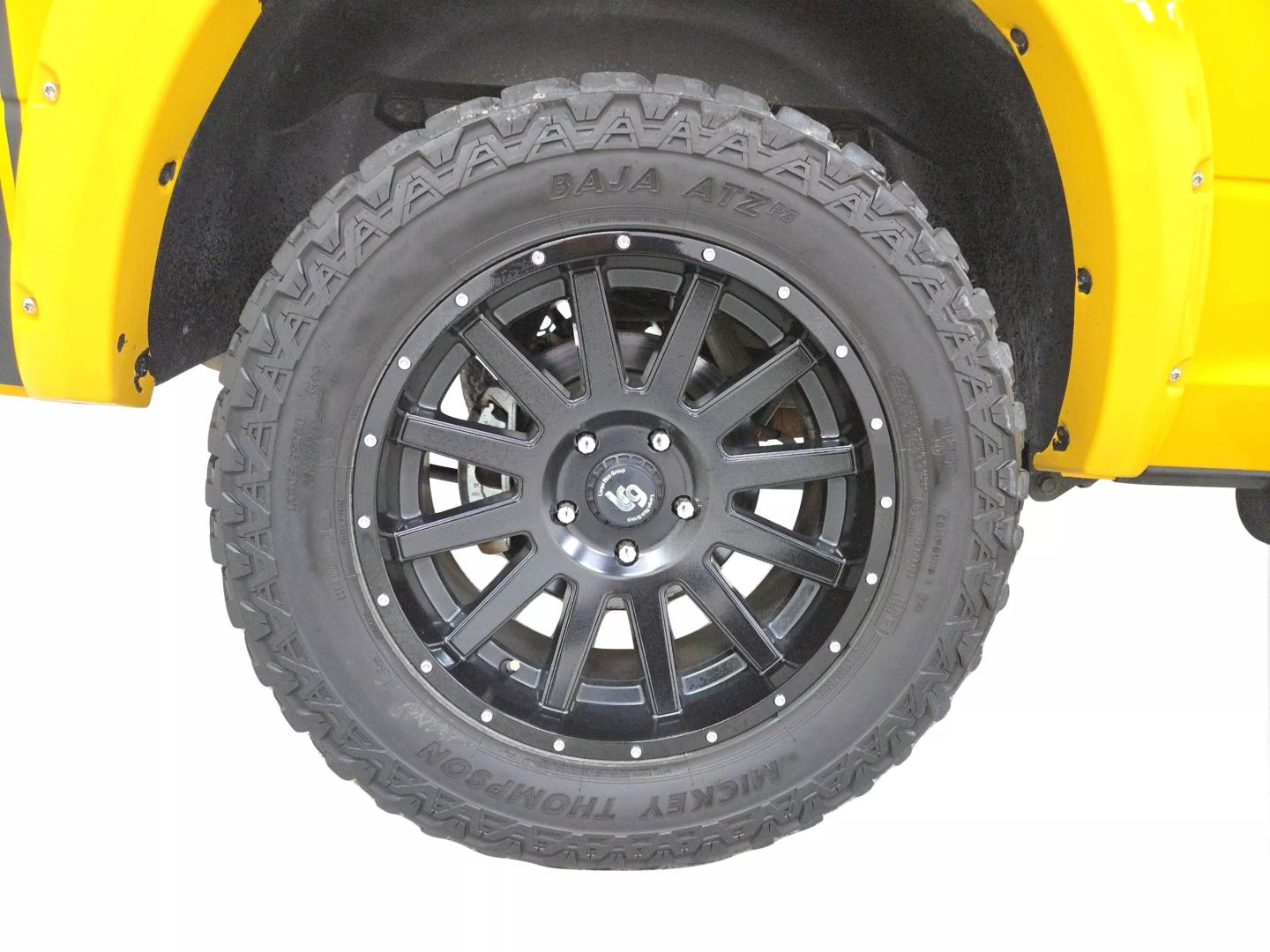 2016 Ram 1500 Crew Cab - Image 24