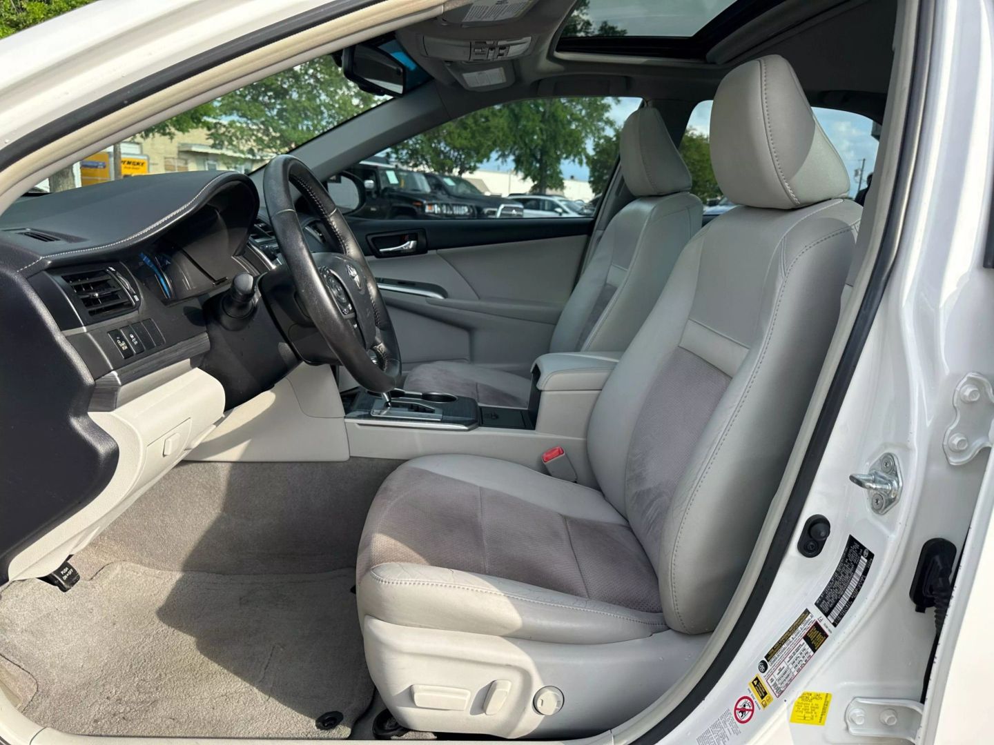 2012 Toyota Camry - Image 14