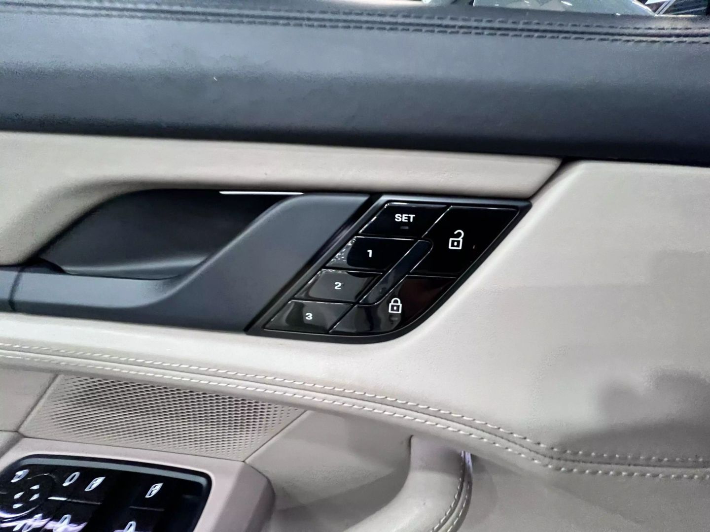 2020 Porsche Taycan 4s Sedan 4d - Image 49