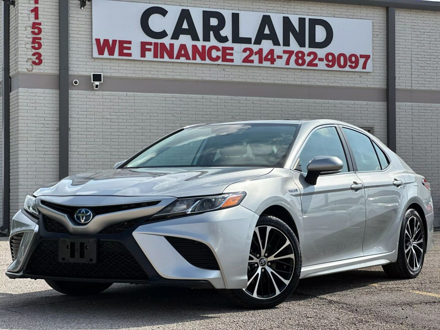 2020 Toyota Camry Hybrid - Image 1