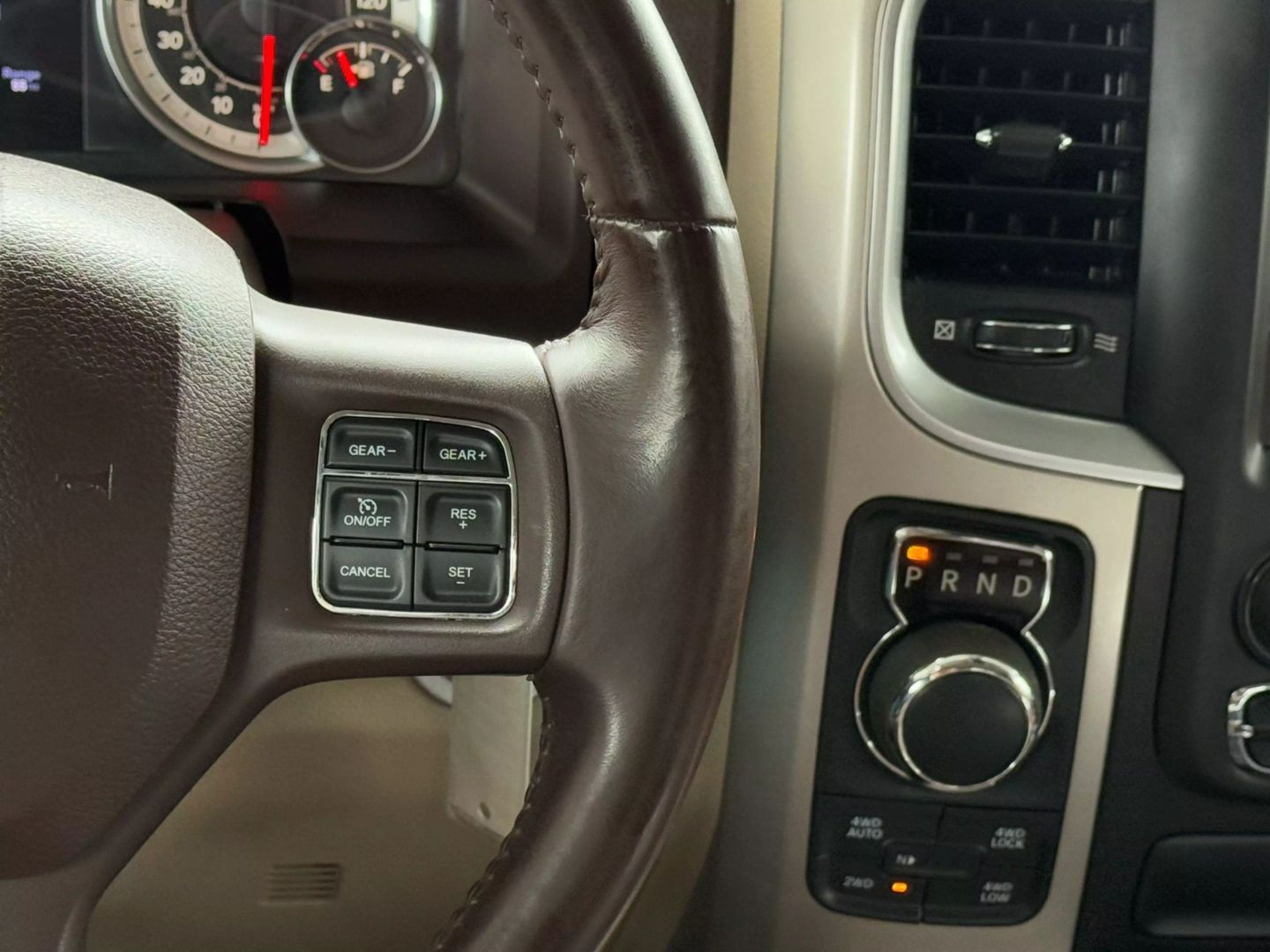 2017 Ram 1500 Crew Cab - Image 33