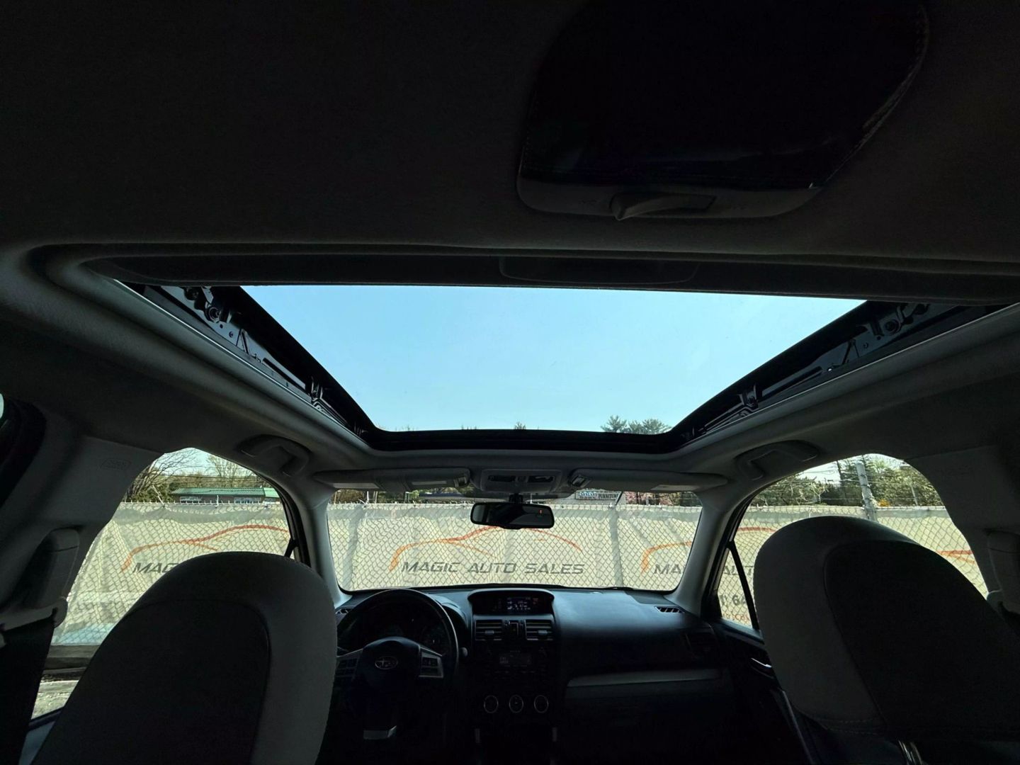 2014 Subaru Forester - Image 37