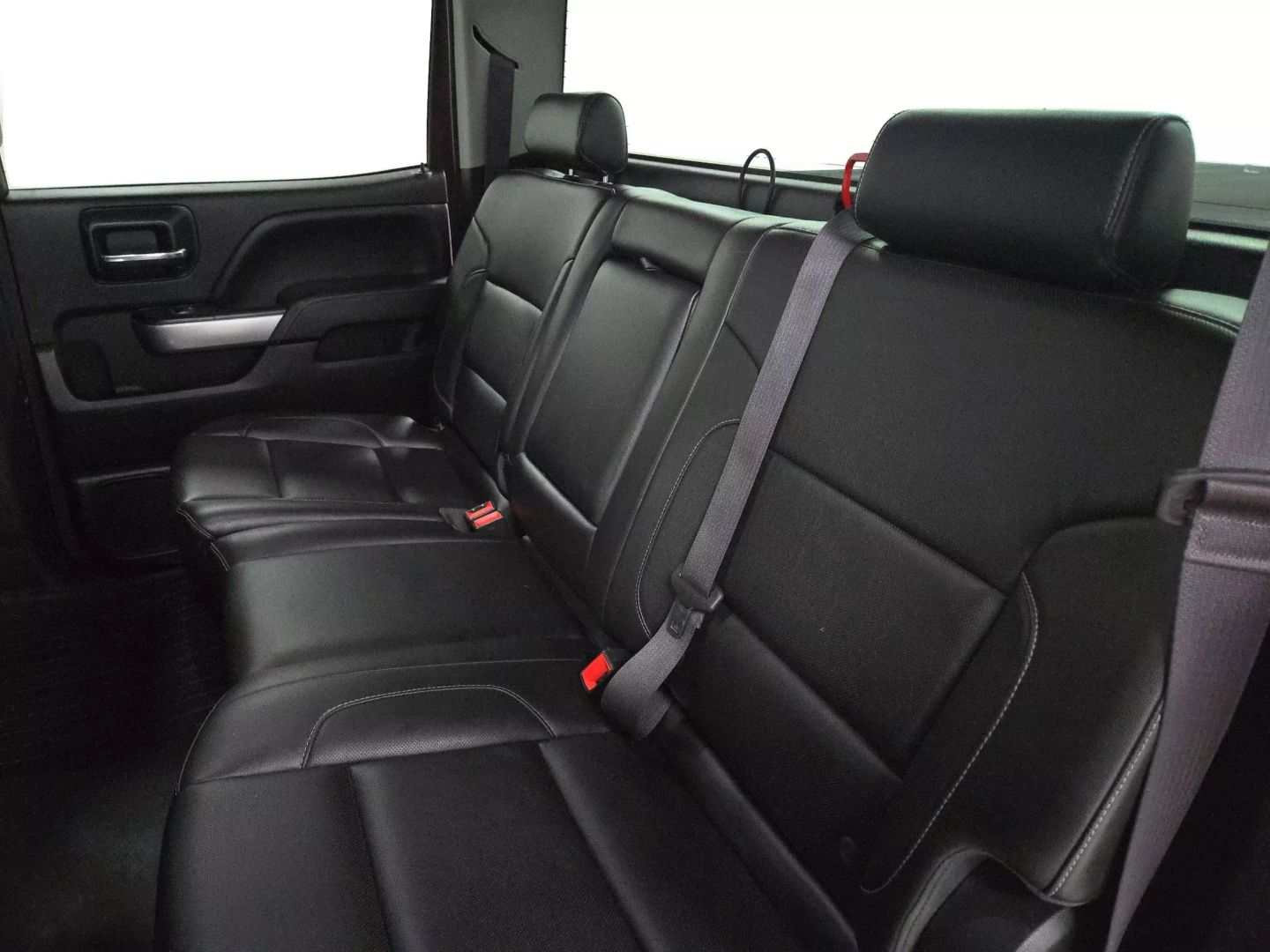 2014 Chevrolet Silverado 1500 Crew Cab - Image 15