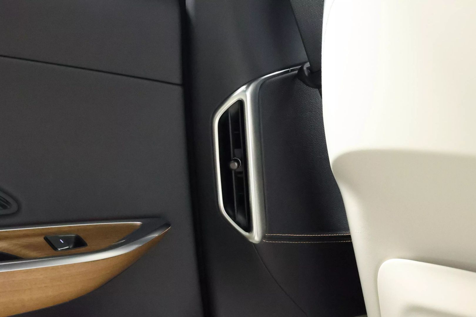 2023 Lucid Air - Image 76