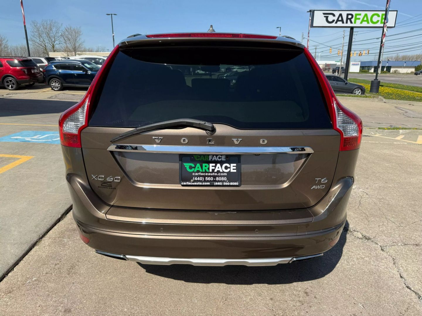 2015 Volvo Xc60 - Image 10