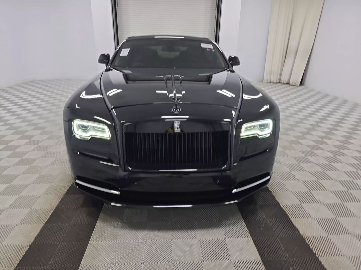 2017 Rolls-royce Wraith - Image 15