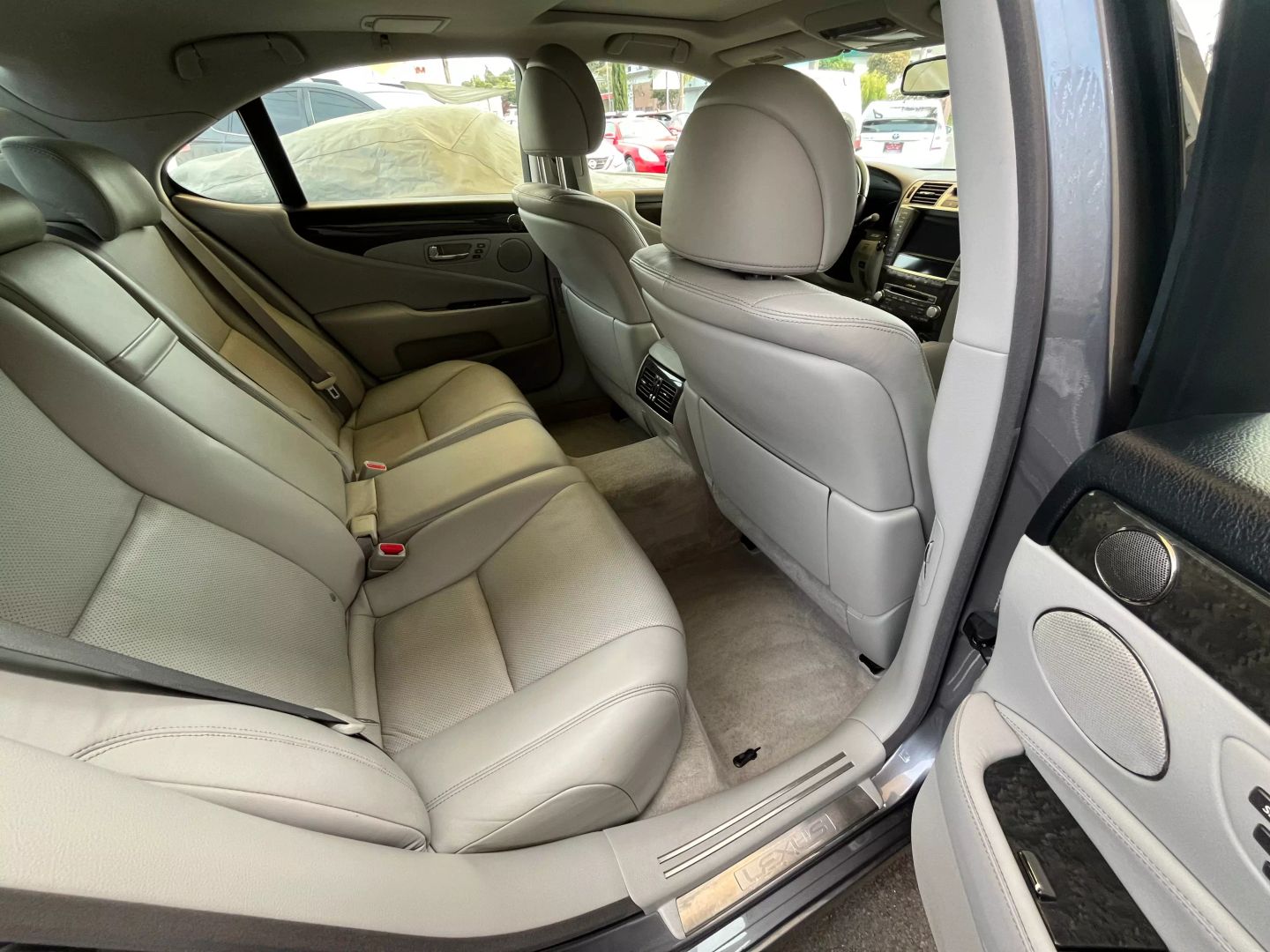 2012 Lexus Ls  Vin: Jthbl1ef1c5112248 Stock Id: 112248 - Image 16