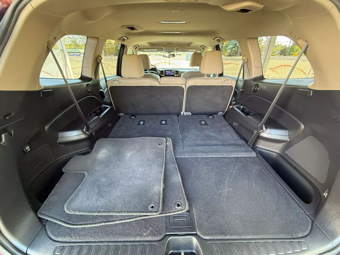 2018 Honda Pilot - Image 22