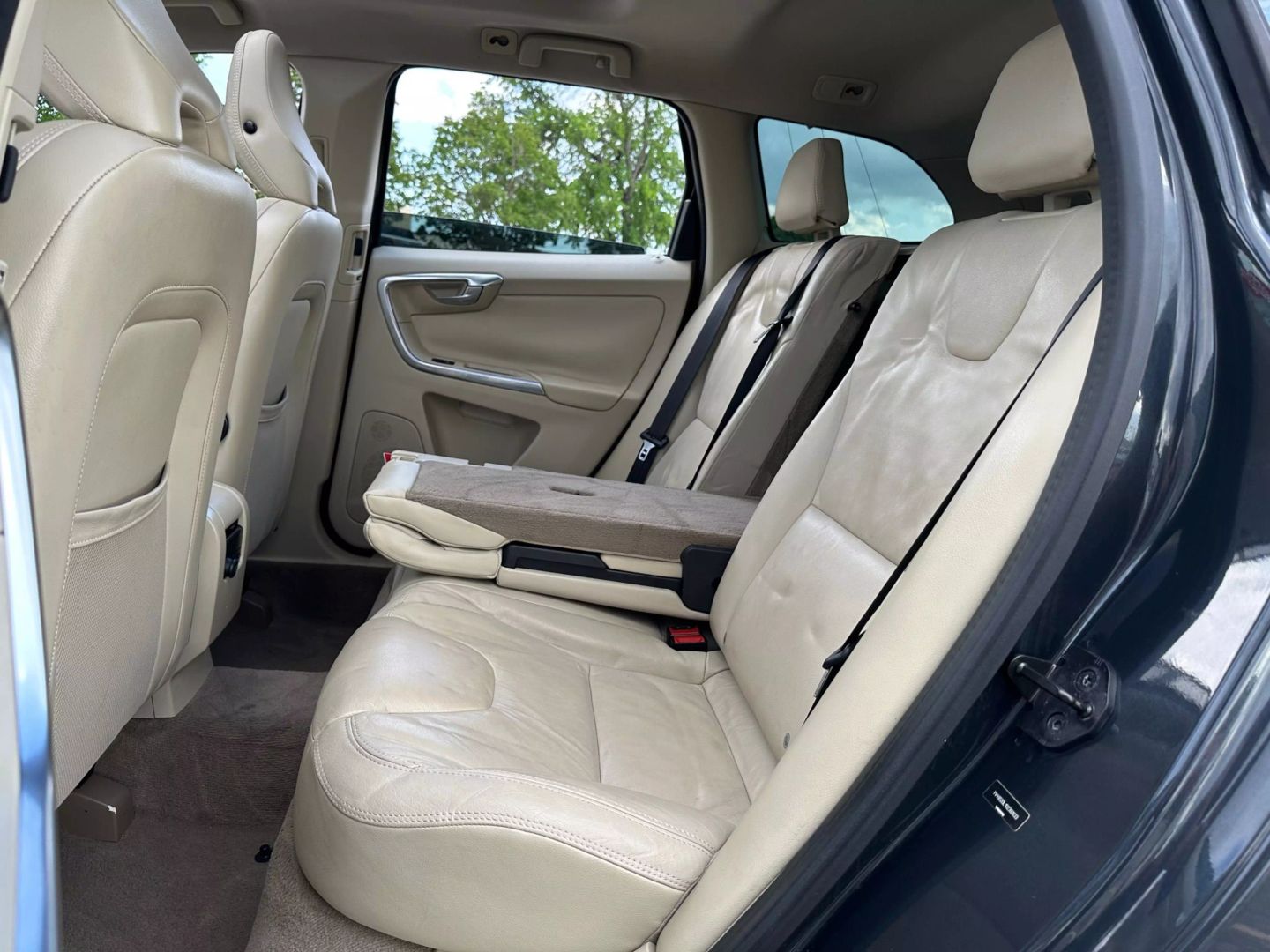 2013 Volvo Xc60 - Image 19