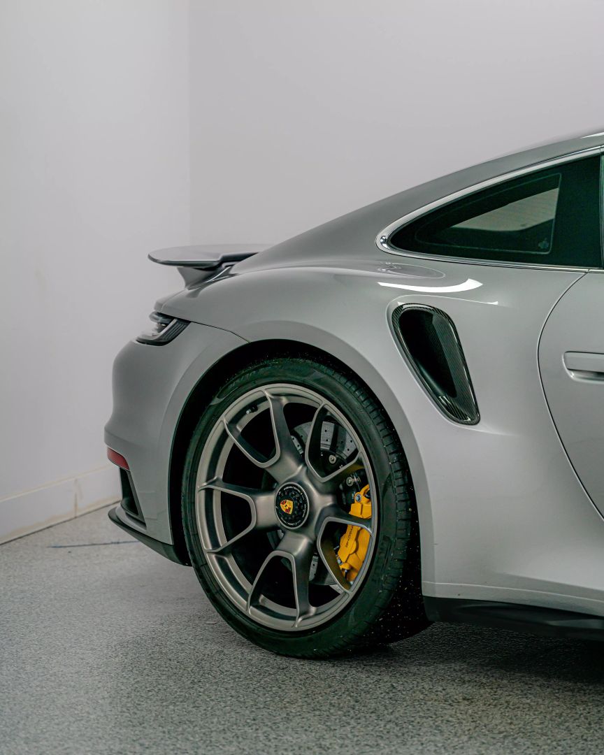 2021 Porsche 911 - Image 3