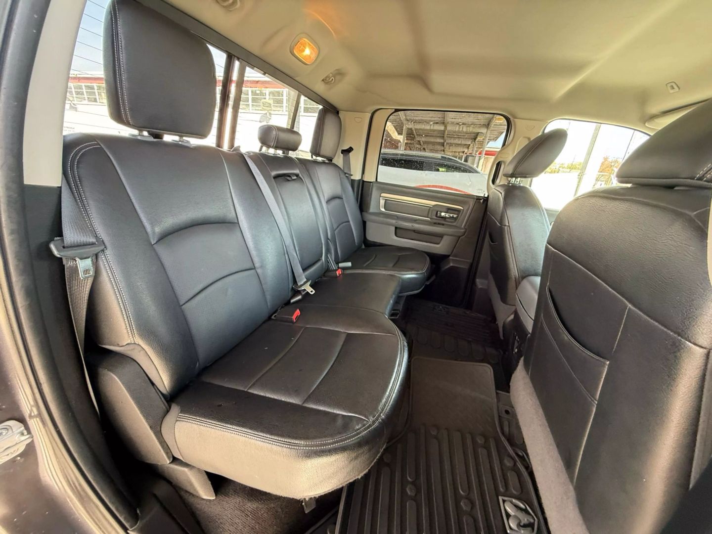 2017 Ram 1500 Crew Cab - Image 23