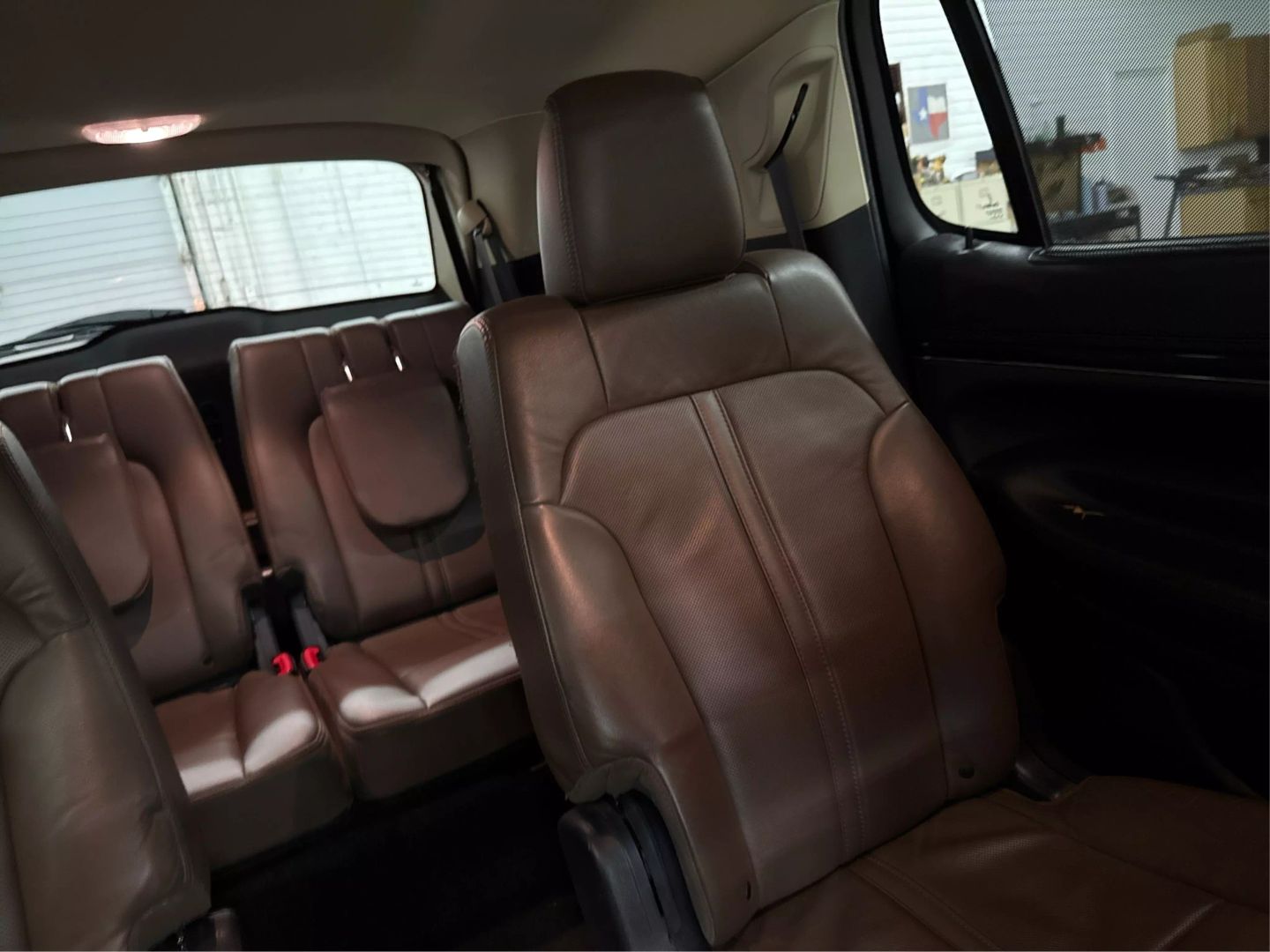 2017 Lincoln Mkt - Image 36