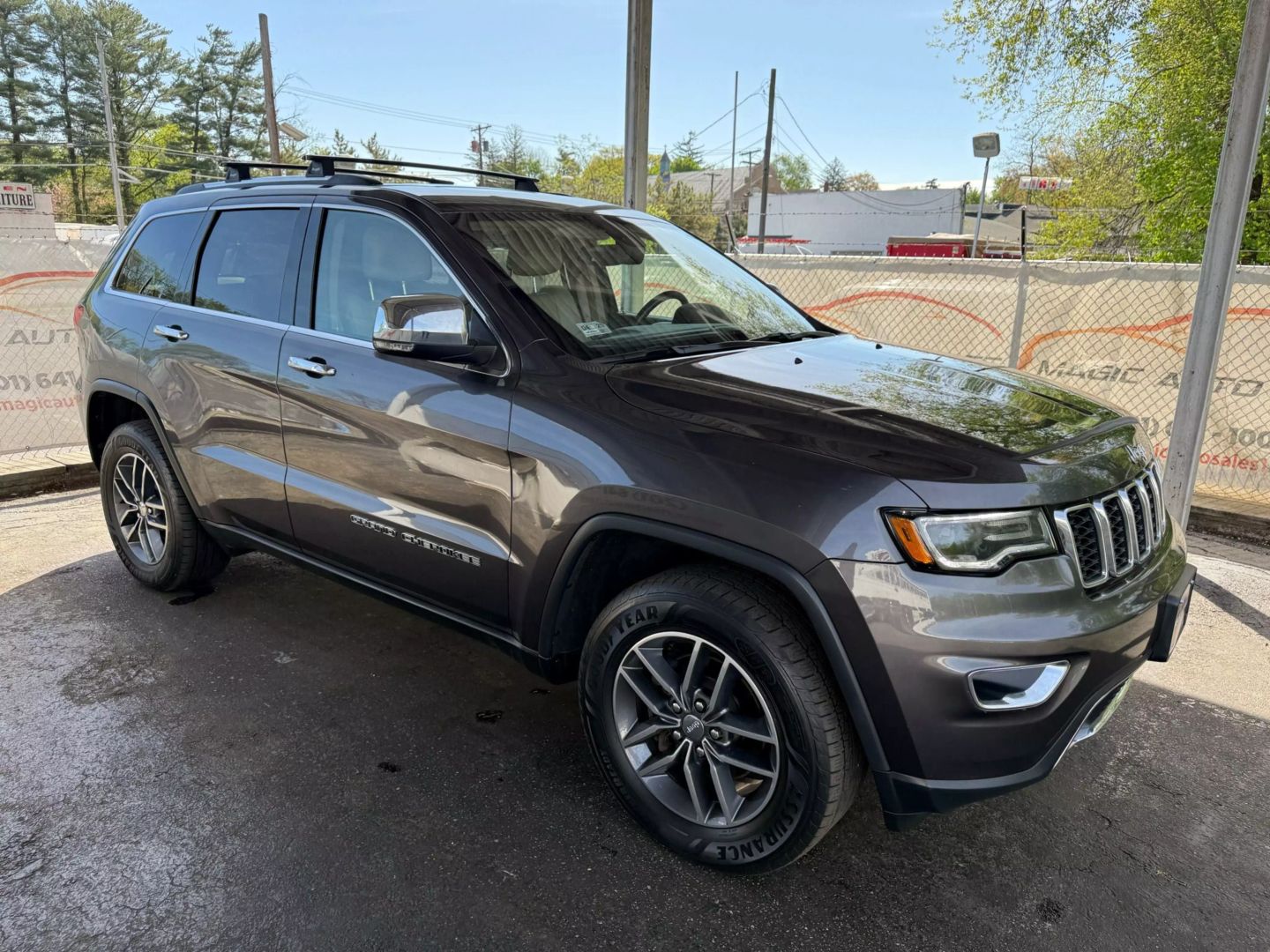 2018 Jeep Grand Cherokee - Image 7