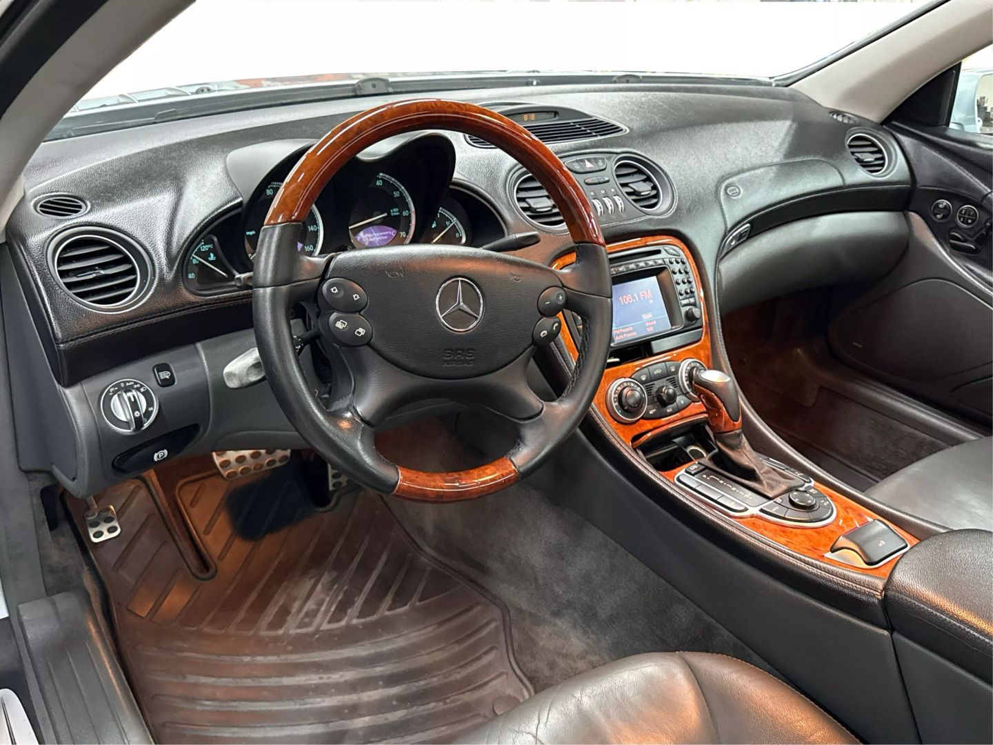 2004 Mercedes-benz Sl-class - Image 19