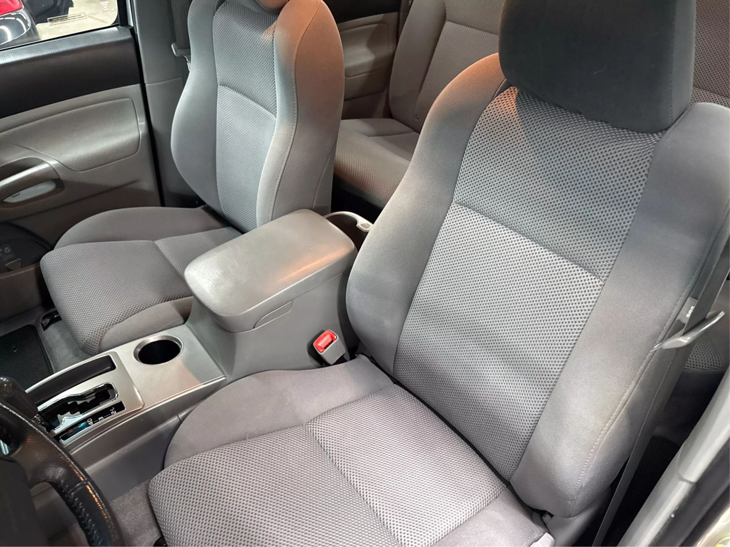 2011 Toyota Tacoma Double Cab - Image 26