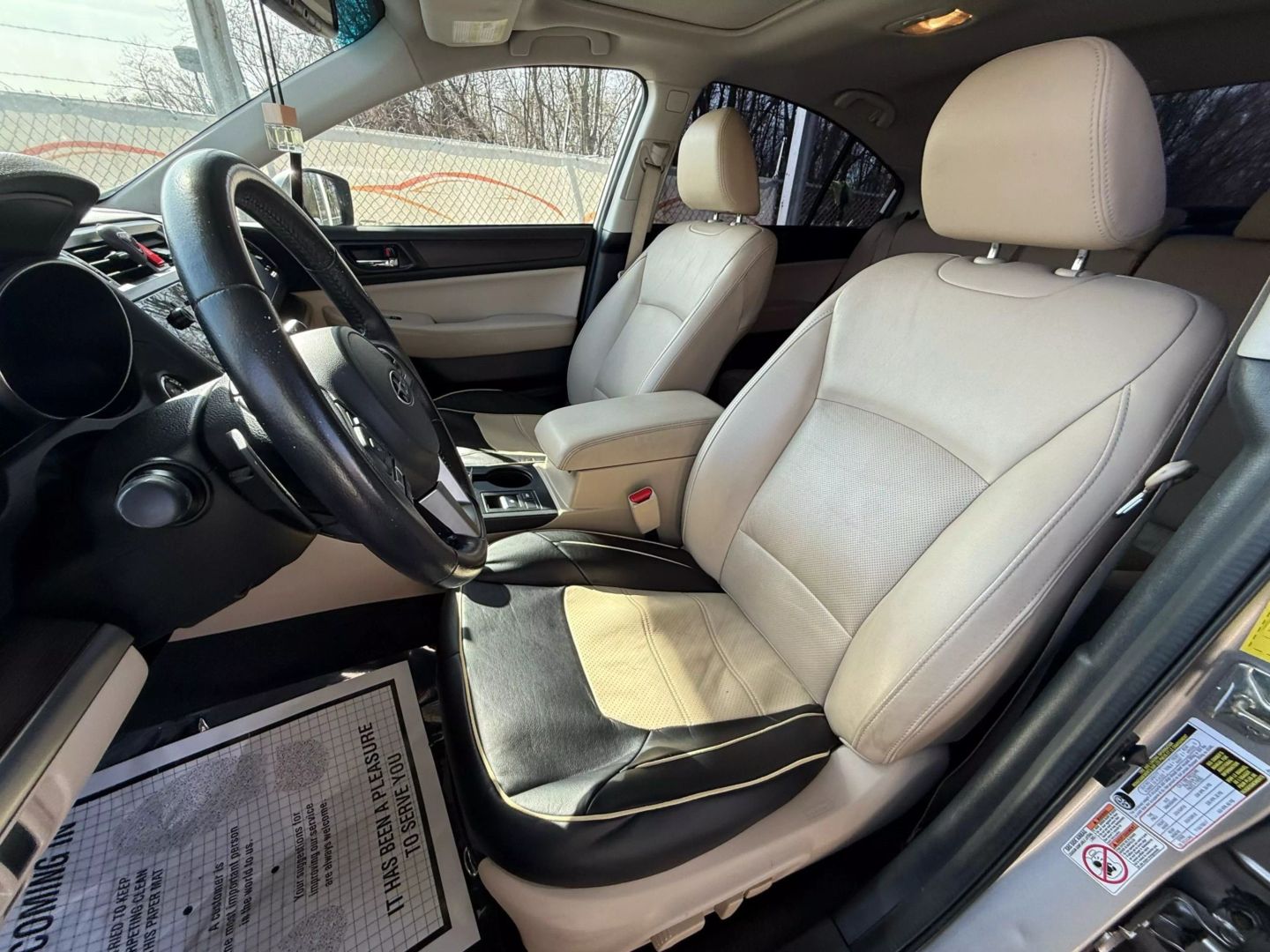 2017 Subaru Legacy - Image 16