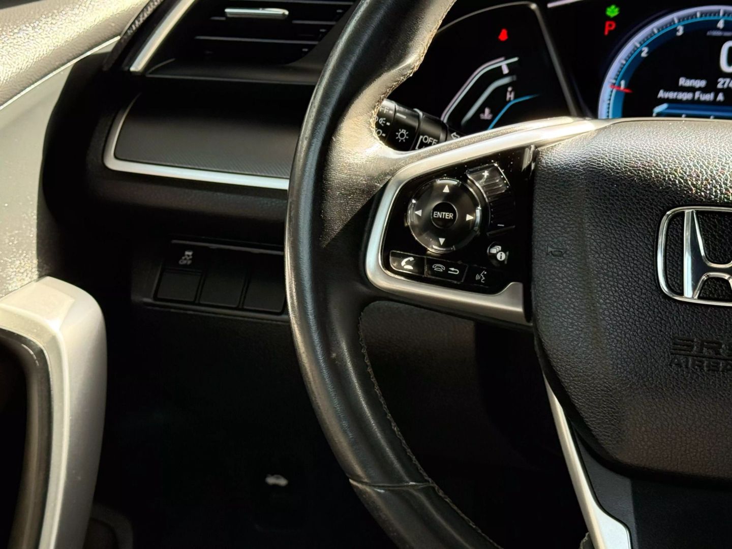 2016 Honda Civic - Image 30