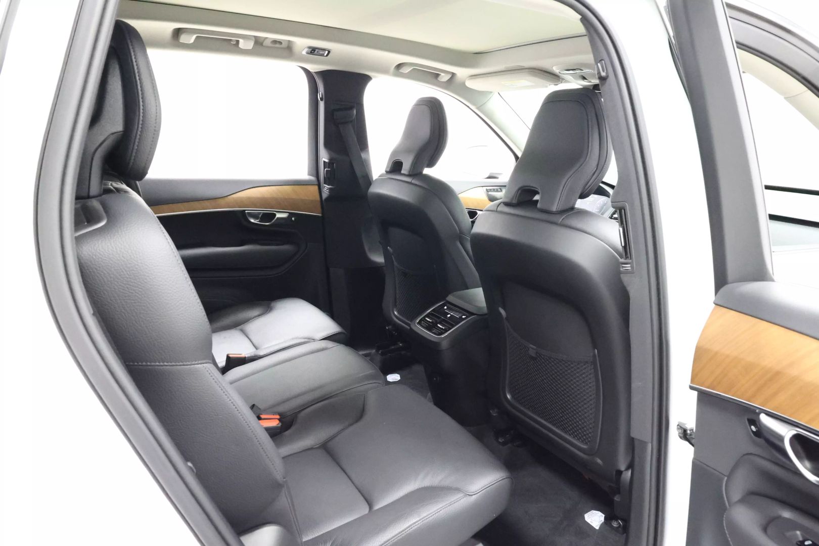 2022 Volvo Xc90 - Image 86
