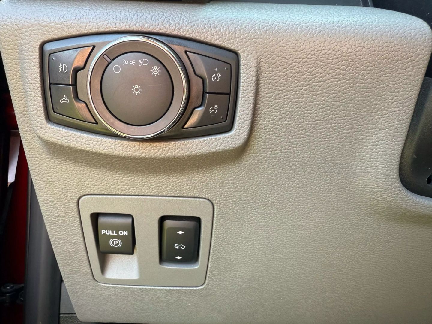 2018 Ford F150 Supercrew Cab - Image 26