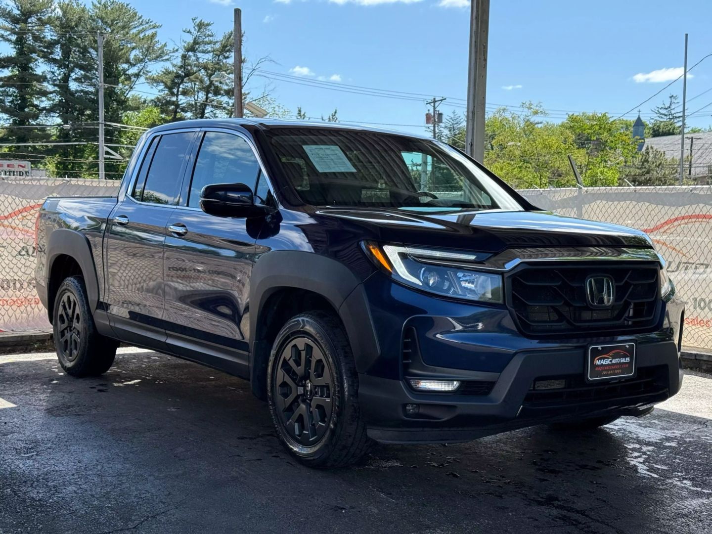2022 Honda Ridgeline - Image 6