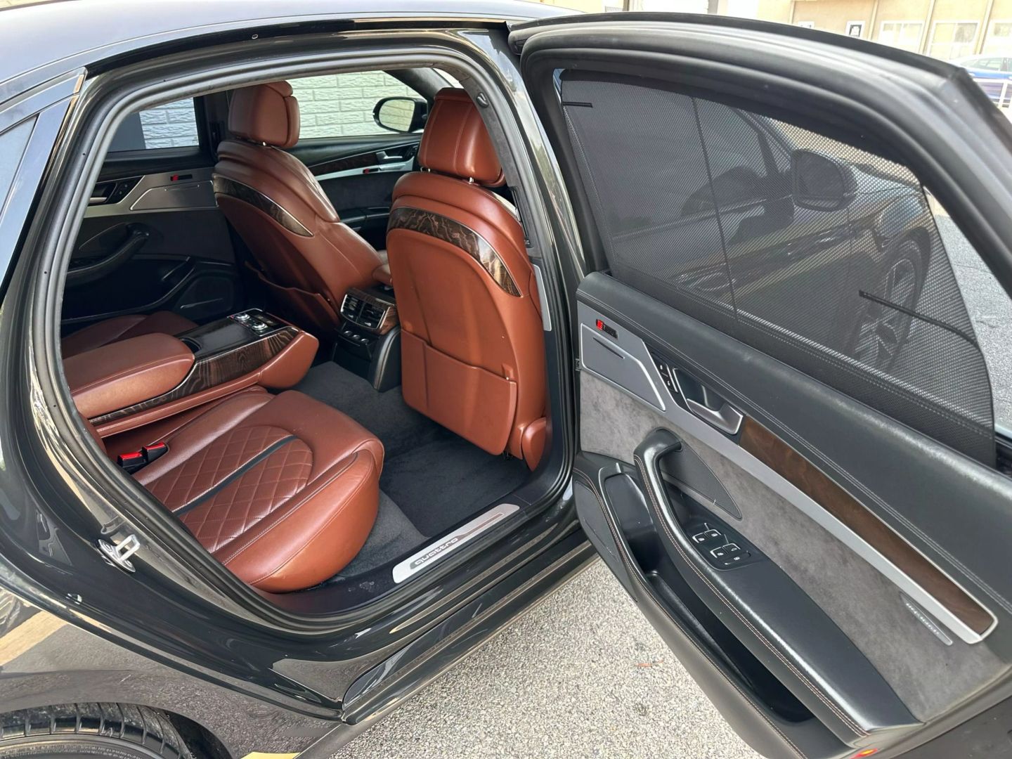 2017 Audi A8 - Image 46