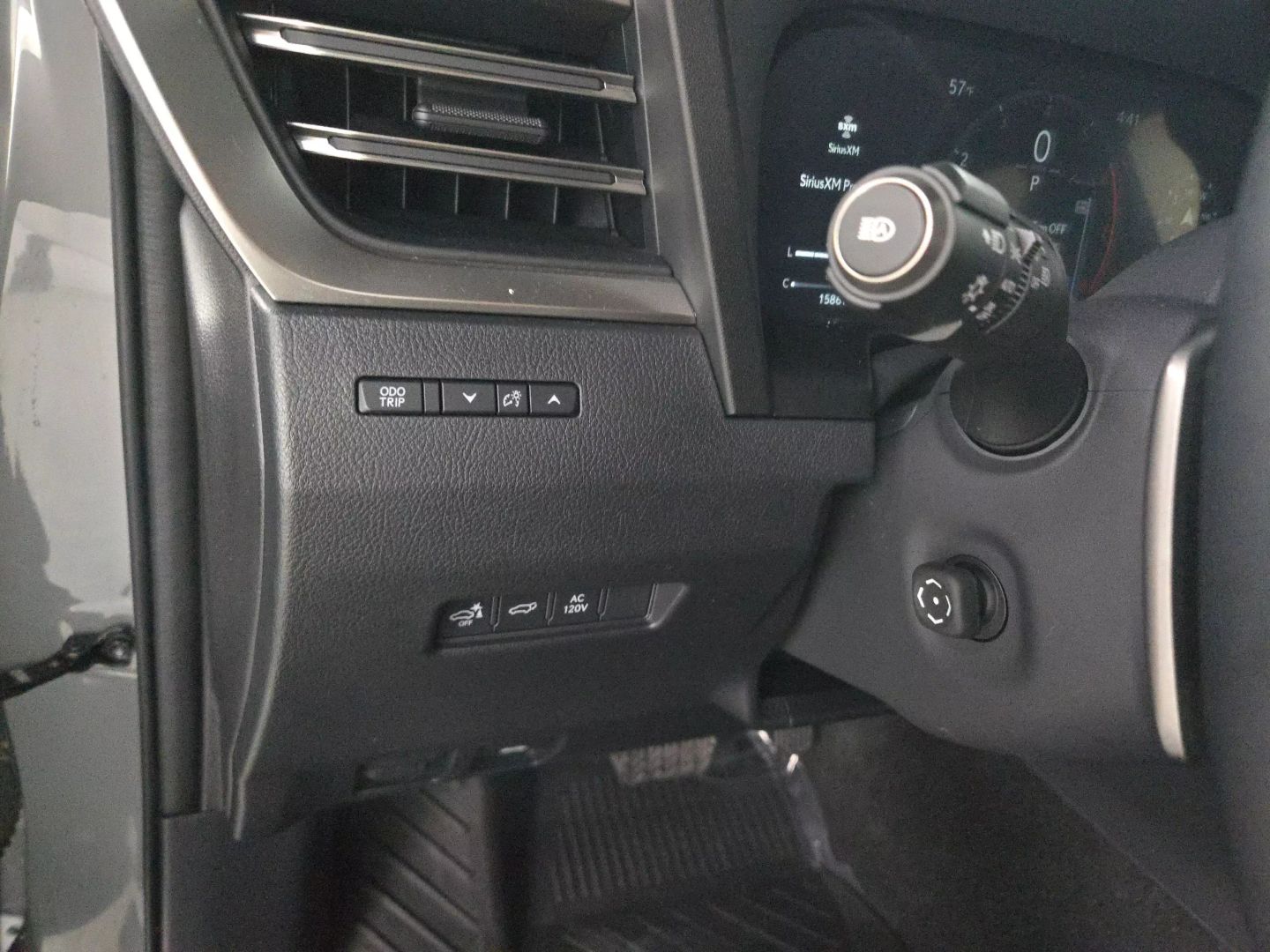 2024 Lexus Gx - Image 19