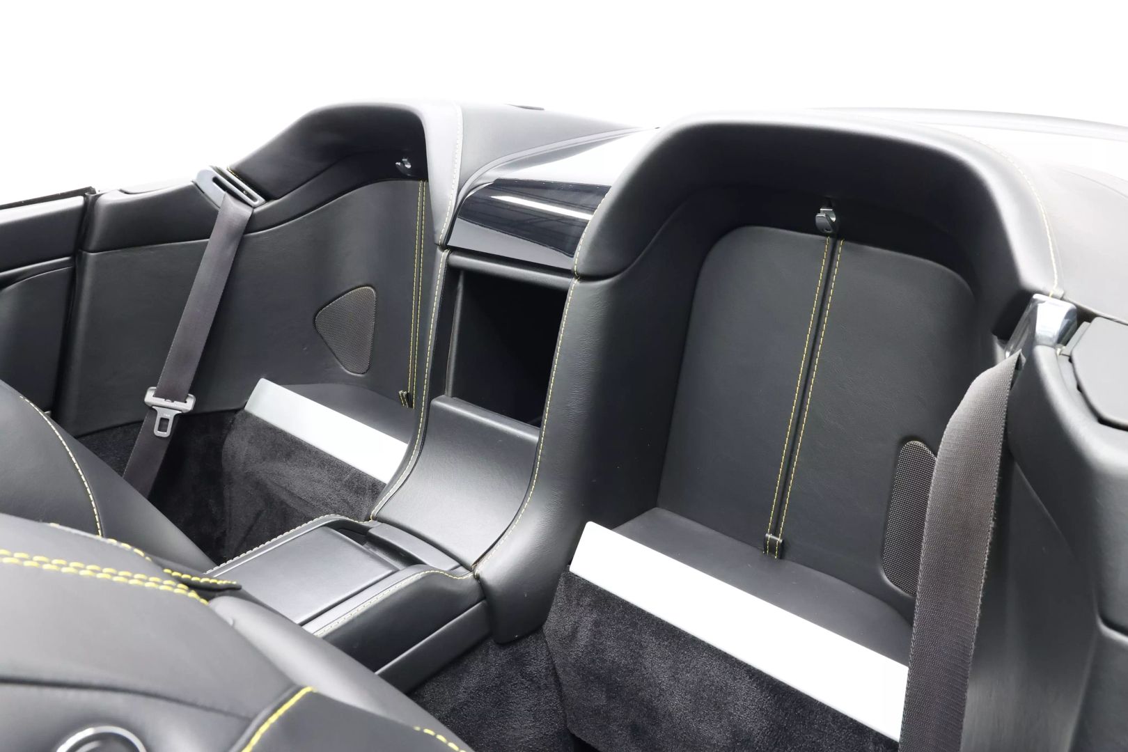 2008 Aston Martin Vantage - Image 3